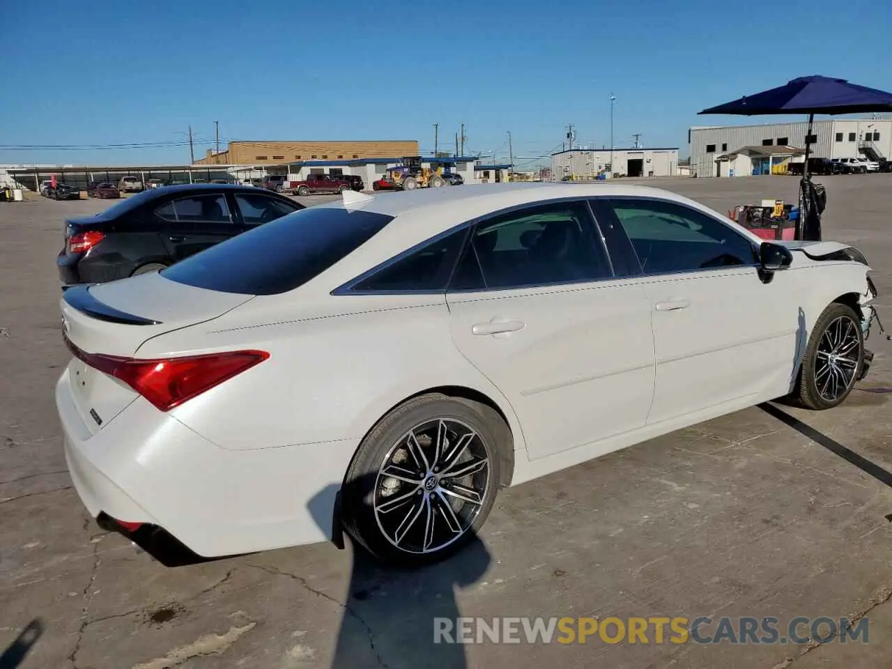 3 Photograph of a damaged car 4T1GZ1FB6LU047187 TOYOTA AVALON 2020