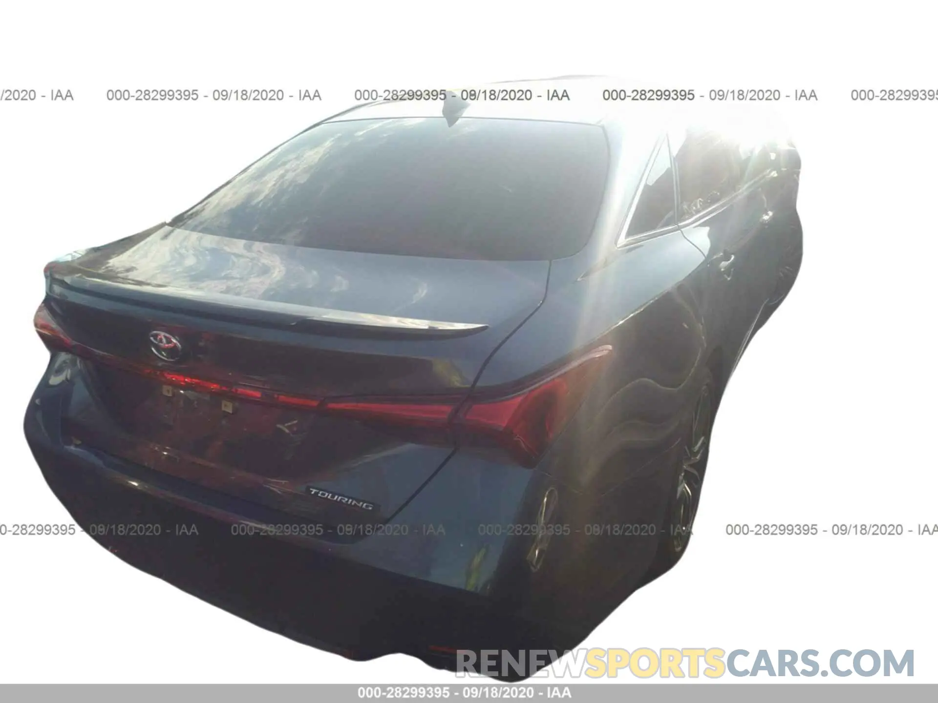 4 Photograph of a damaged car 4T1HZ1FB2LU039348 TOYOTA AVALON 2020