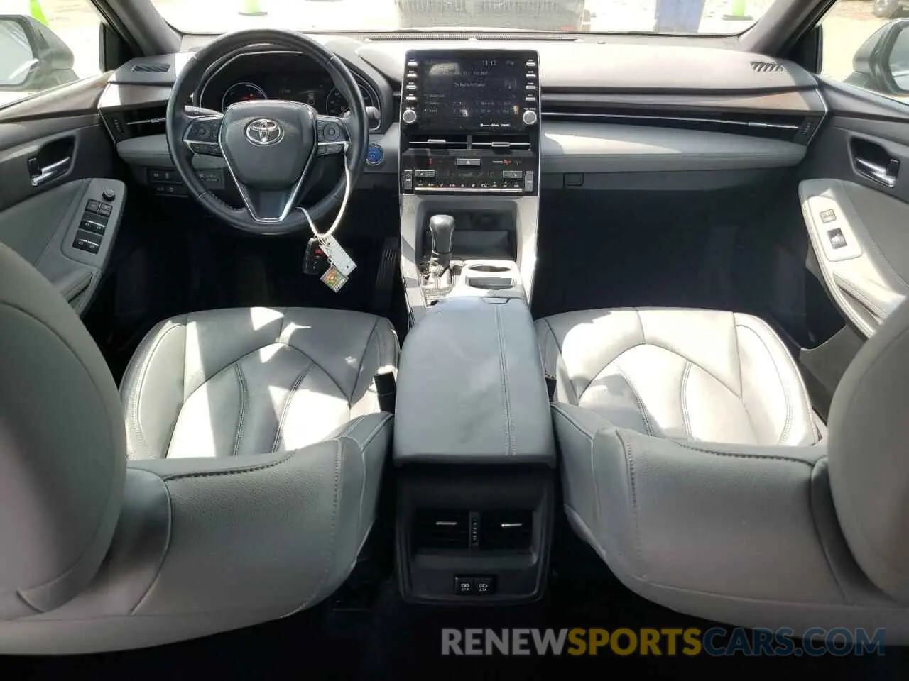 8 Photograph of a damaged car 4T1J21FB0LU018424 TOYOTA AVALON 2020