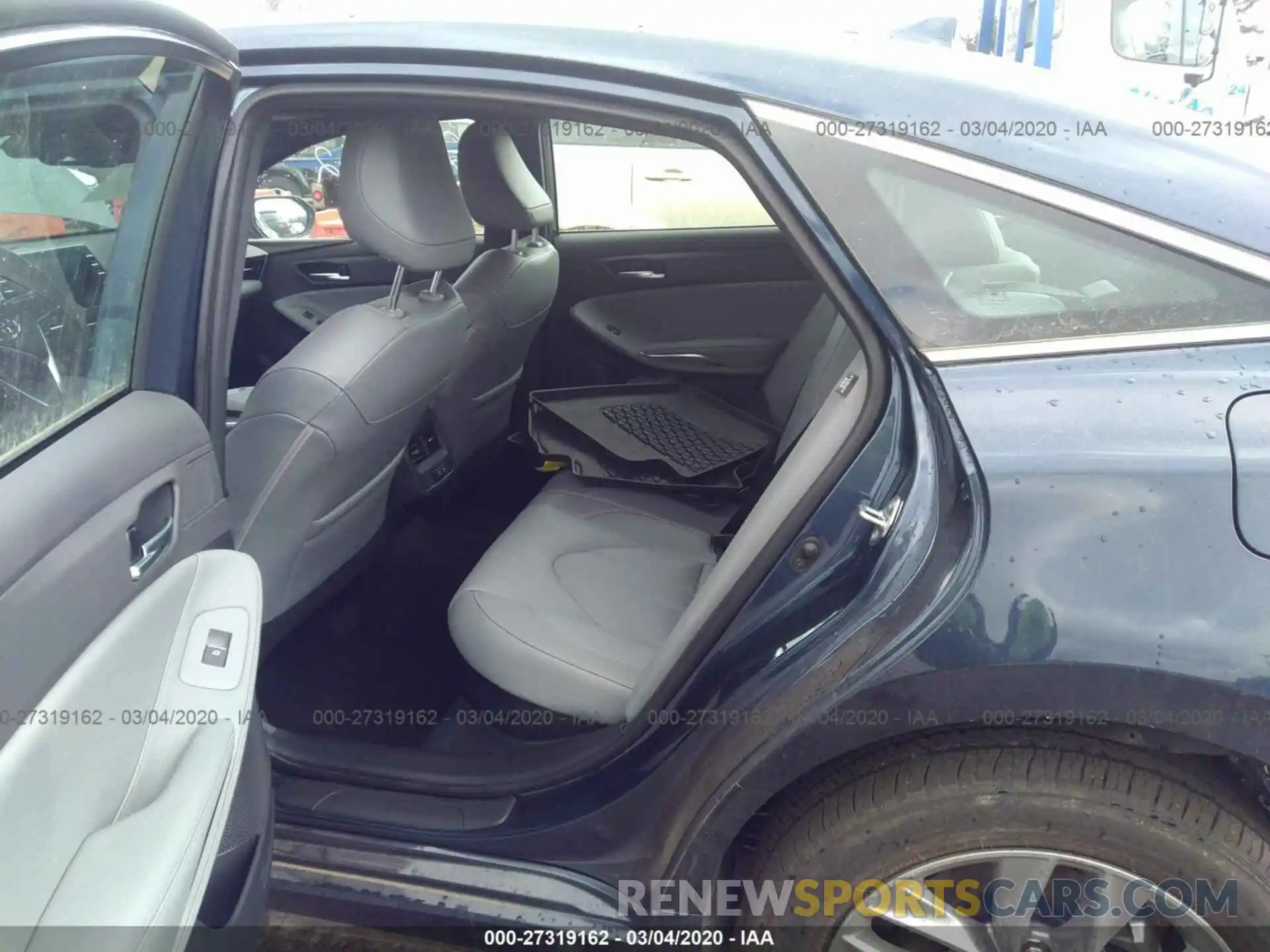 8 Photograph of a damaged car 4T1J21FB9LU012069 TOYOTA AVALON 2020