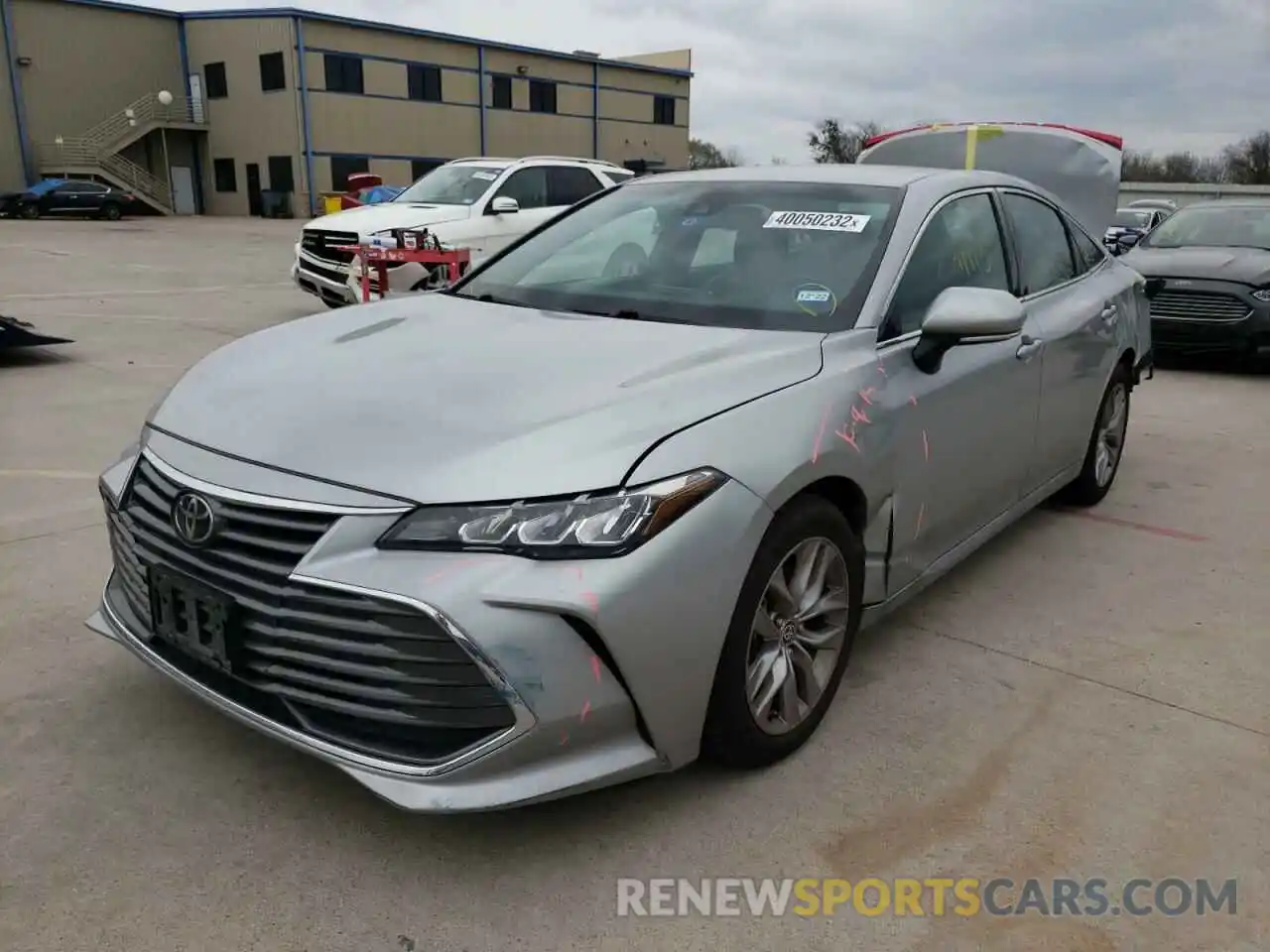 2 Photograph of a damaged car 4T1JZ1FB7LU053313 TOYOTA AVALON 2020