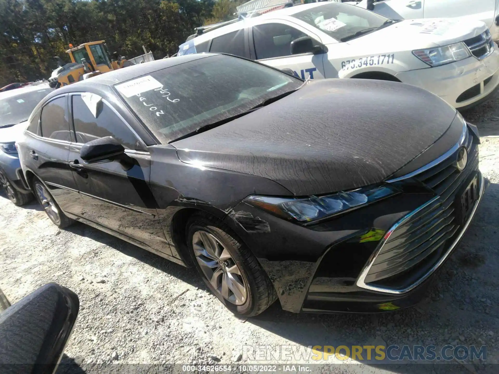 1 Photograph of a damaged car 4T1JZ1FB9LU055256 TOYOTA AVALON 2020