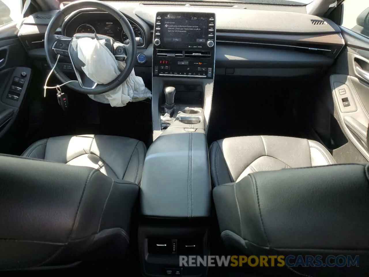 8 Photograph of a damaged car 4T1AA1AB2MU002673 TOYOTA AVALON 2021
