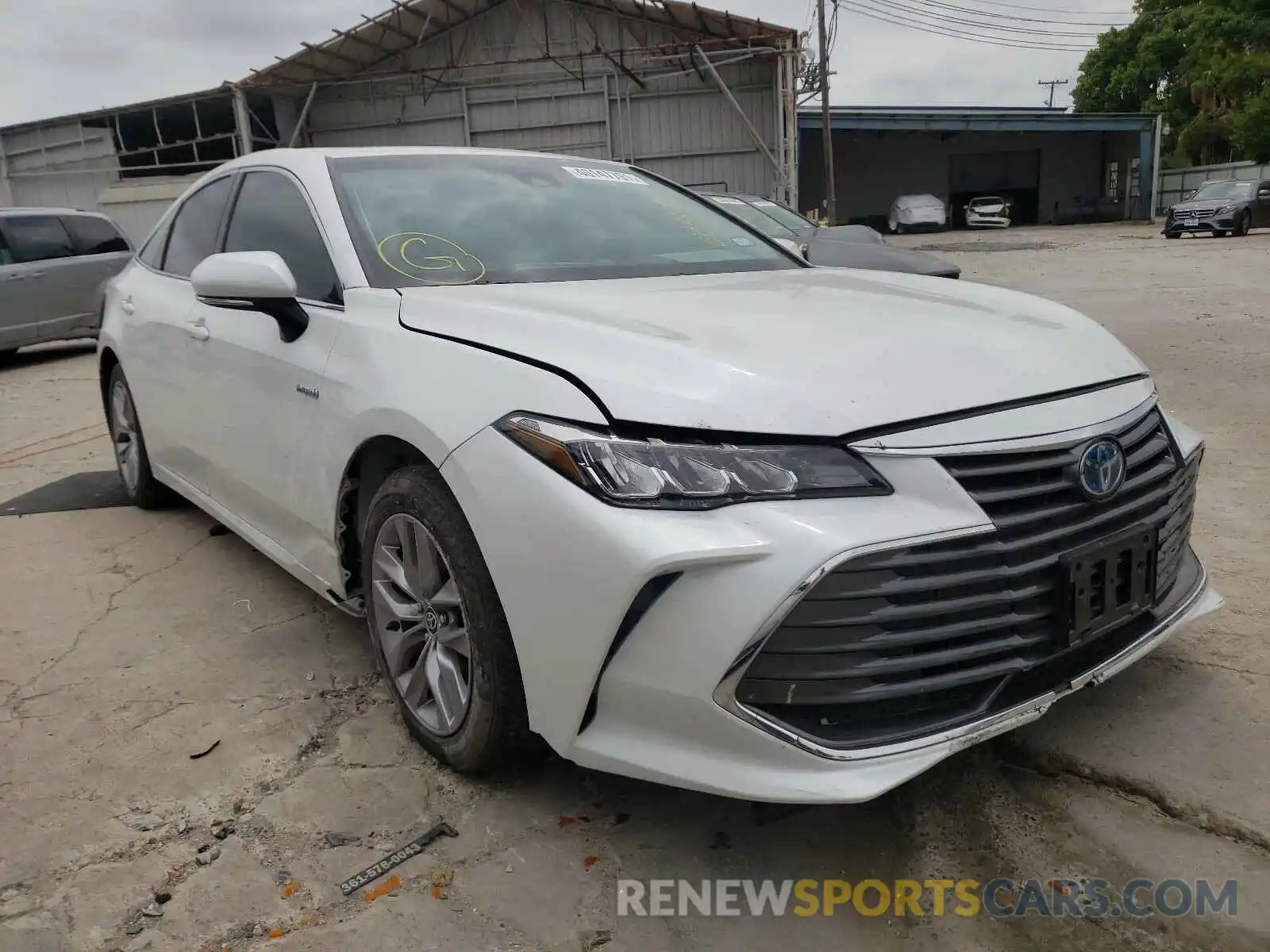 1 Photograph of a damaged car 4T1AA1AB4MU003212 TOYOTA AVALON 2021