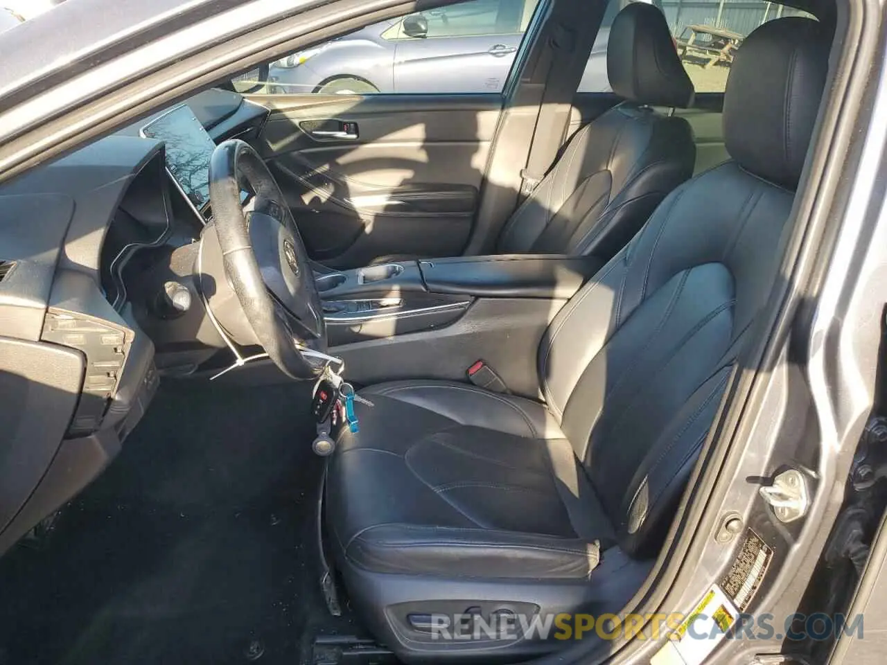 7 Photograph of a damaged car 4T1AA1AB4MU004084 TOYOTA AVALON 2021