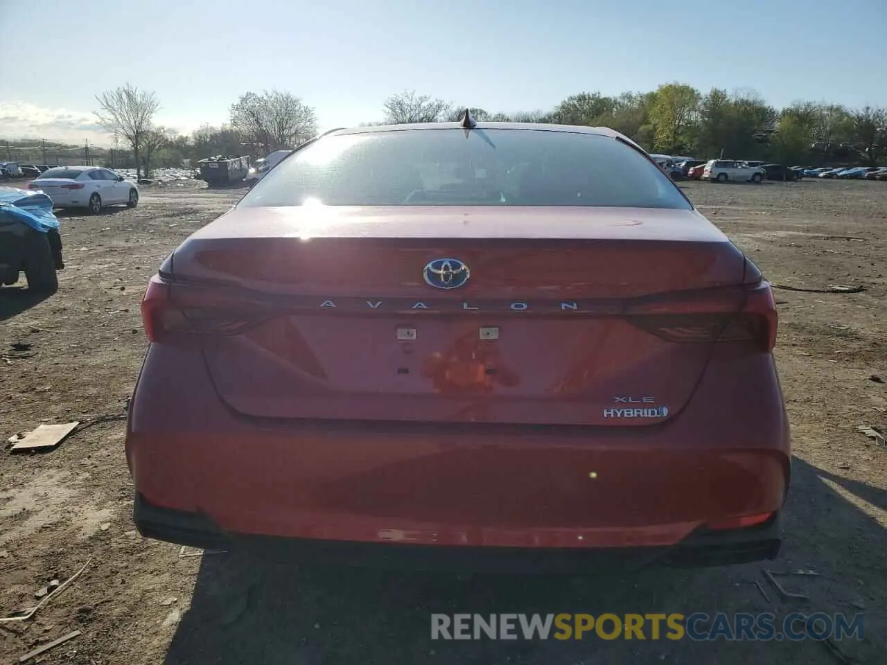 6 Photograph of a damaged car 4T1AA1AB5MU002487 TOYOTA AVALON 2021