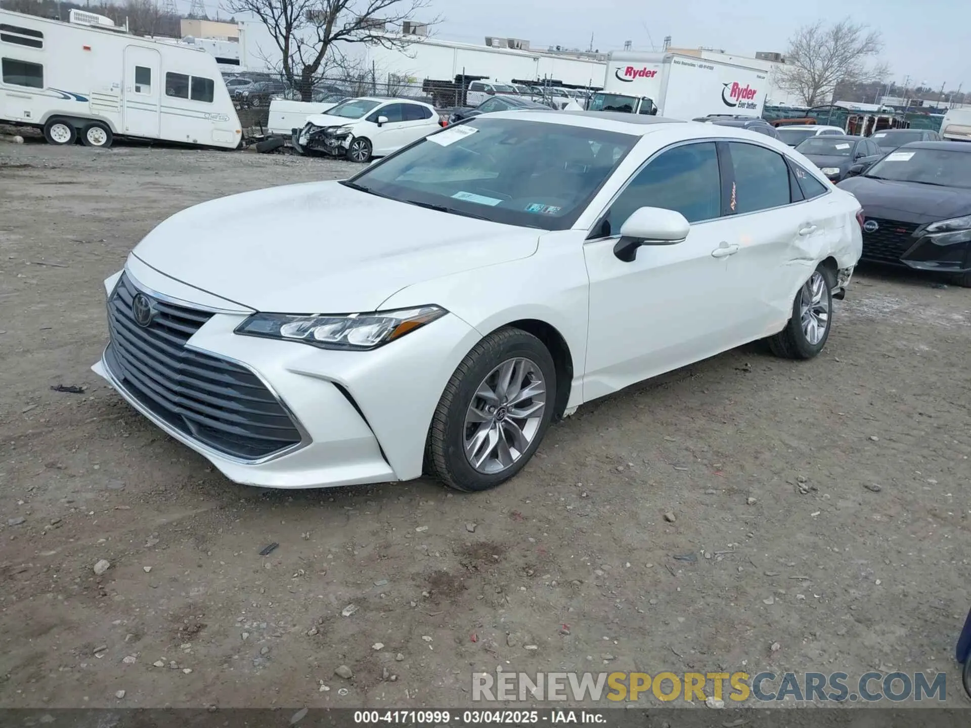 2 Photograph of a damaged car 4T1AZ1FB2MU058100 TOYOTA AVALON 2021