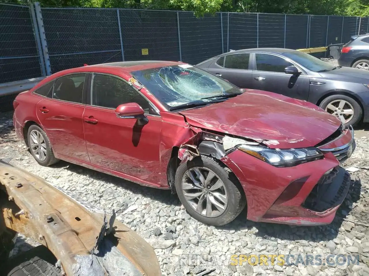 4 Photograph of a damaged car 4T1AZ1FB3MU058459 TOYOTA AVALON 2021