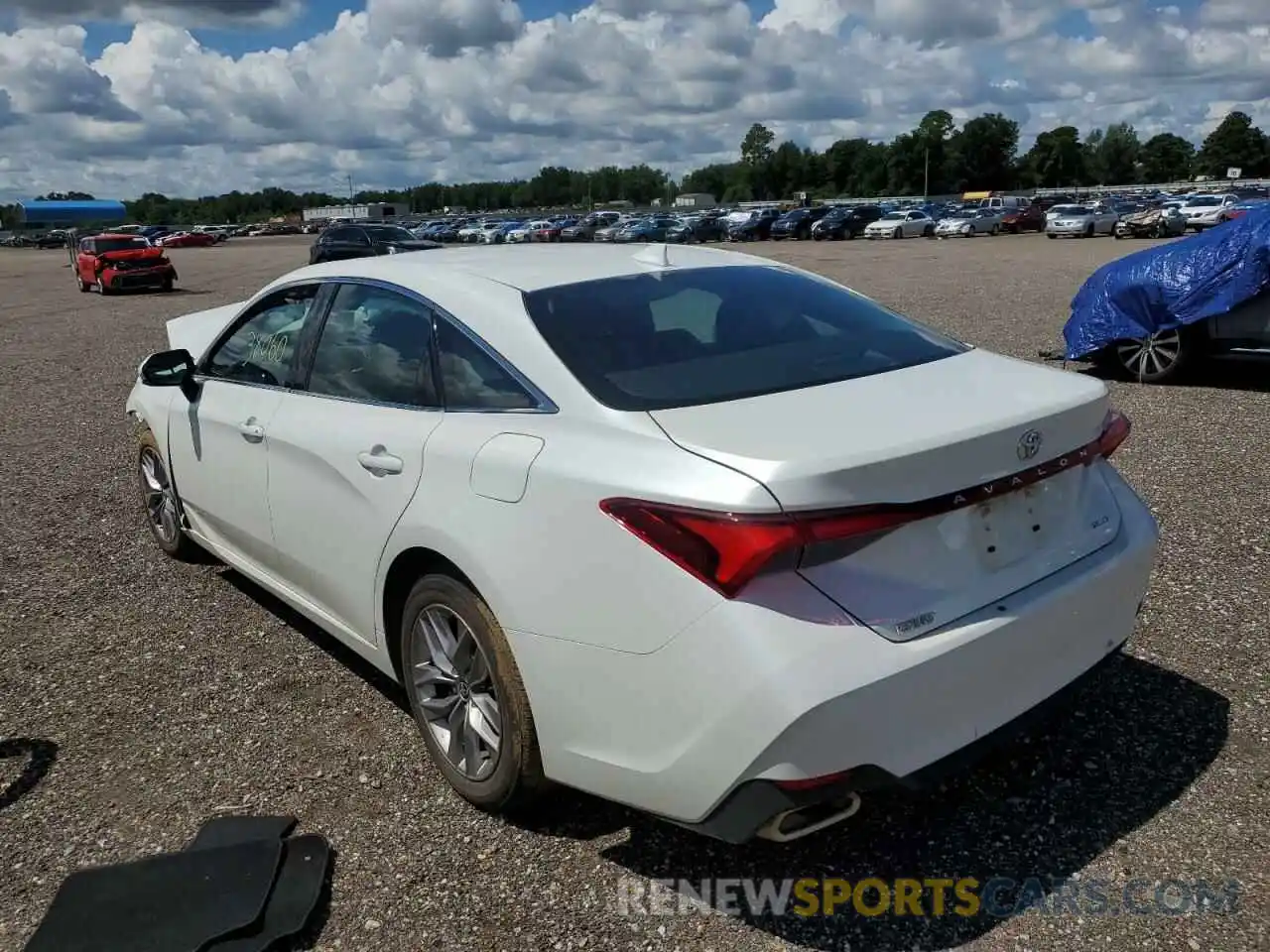 3 Photograph of a damaged car 4T1AZ1FB5MU059435 TOYOTA AVALON 2021