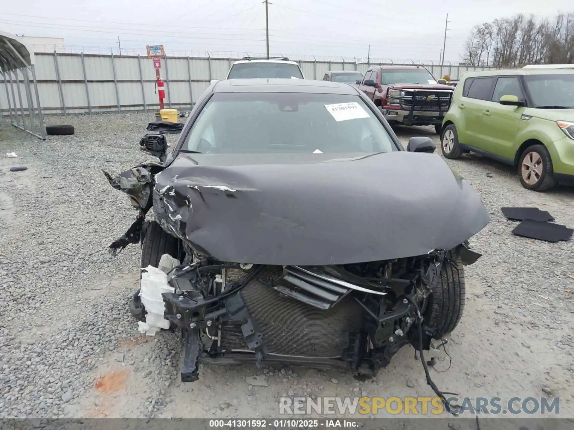 13 Photograph of a damaged car 4T1AZ1FB8MU057890 TOYOTA AVALON 2021