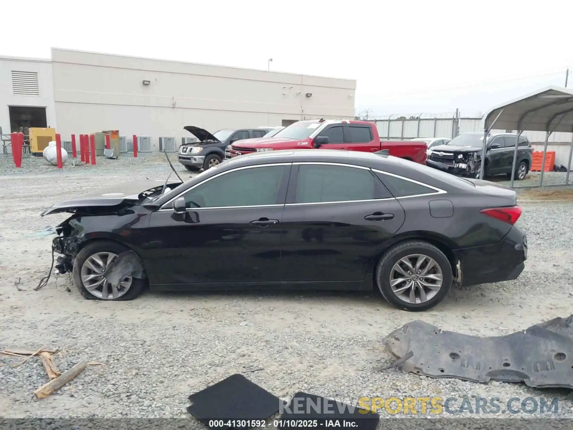 15 Photograph of a damaged car 4T1AZ1FB8MU057890 TOYOTA AVALON 2021