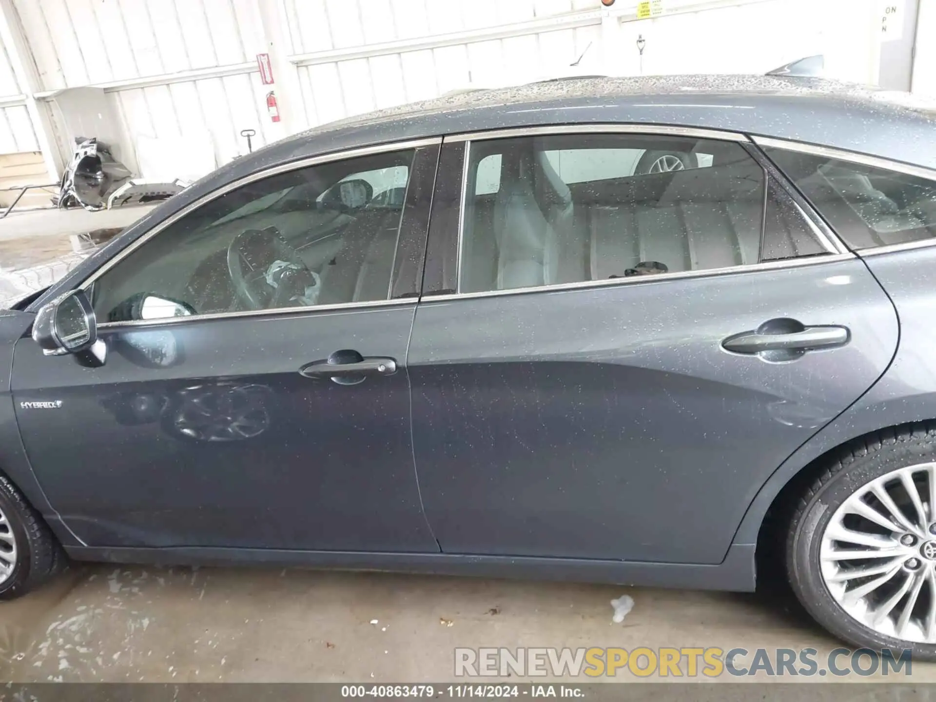 14 Photograph of a damaged car 4T1CA1AB1MU003774 TOYOTA AVALON 2021