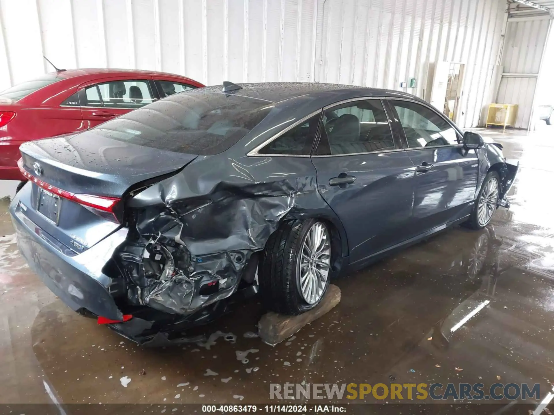 4 Photograph of a damaged car 4T1CA1AB1MU003774 TOYOTA AVALON 2021