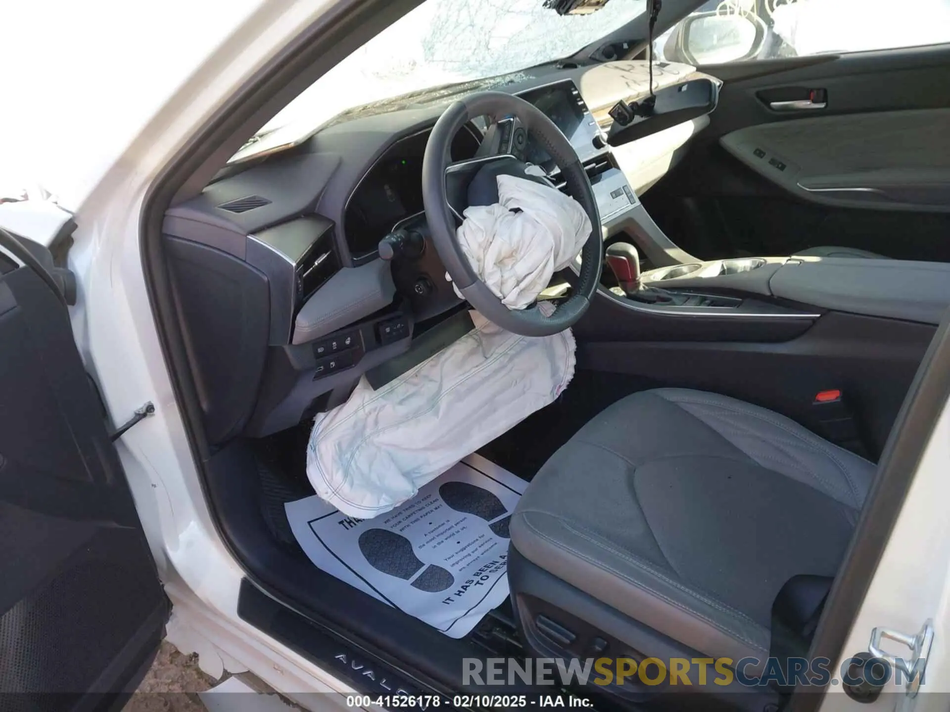 5 Photograph of a damaged car 4T1CA1AB5MU007830 TOYOTA AVALON 2021