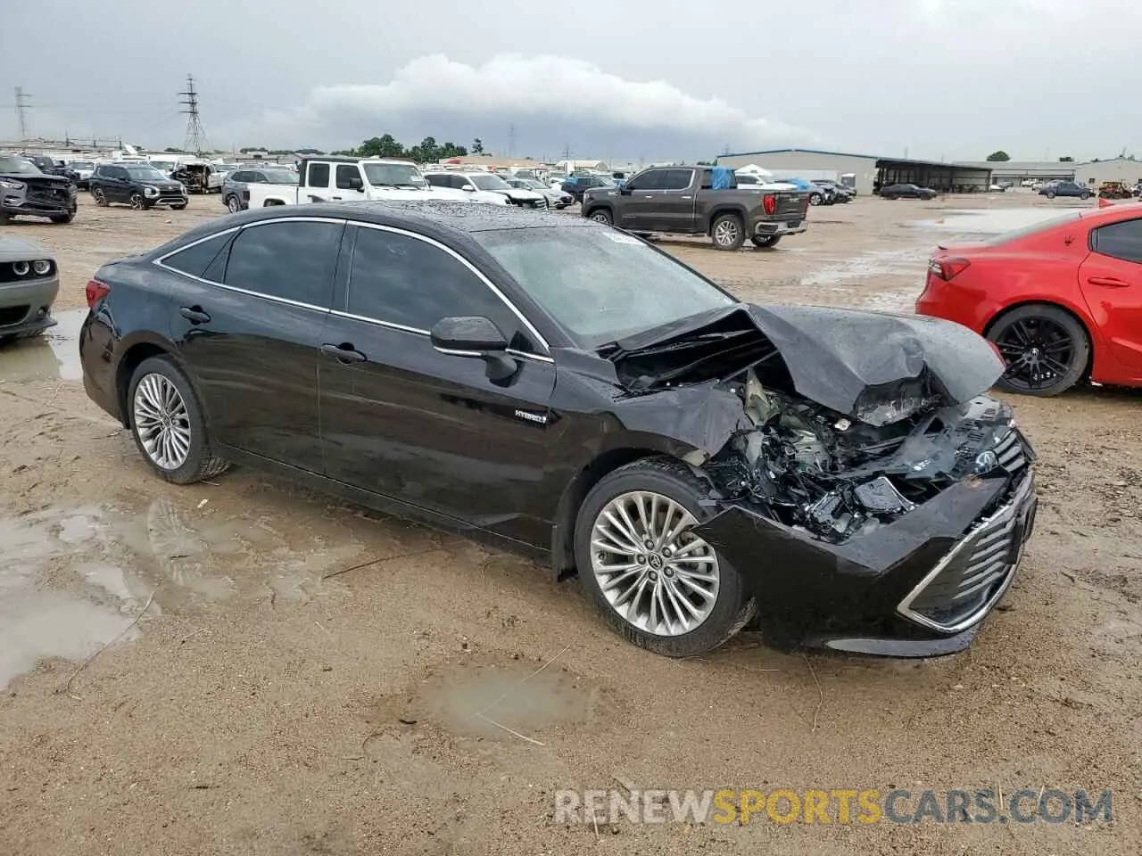 4 Photograph of a damaged car 4T1CA1AB9MU008009 TOYOTA AVALON 2021