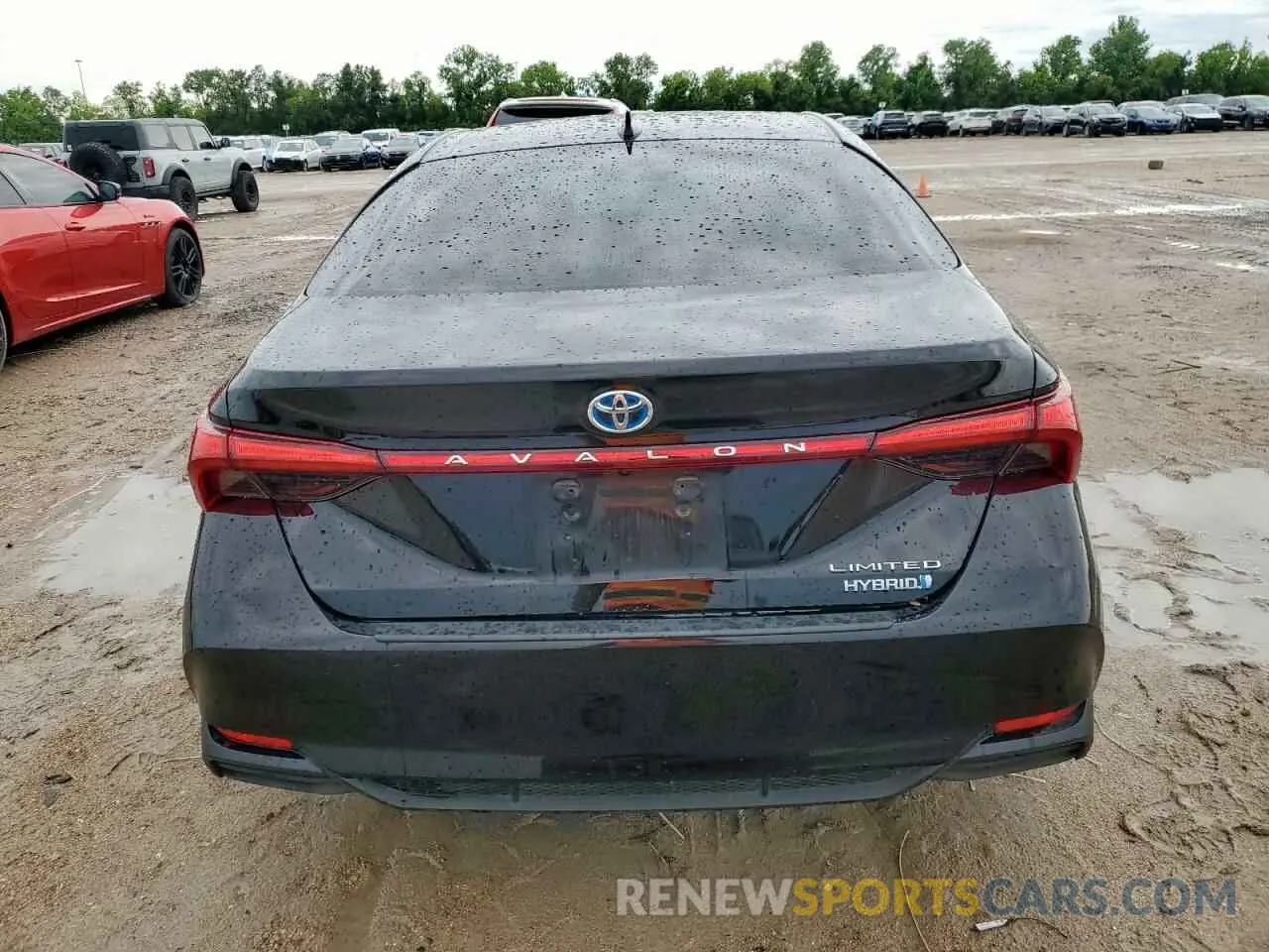 6 Photograph of a damaged car 4T1CA1AB9MU008009 TOYOTA AVALON 2021