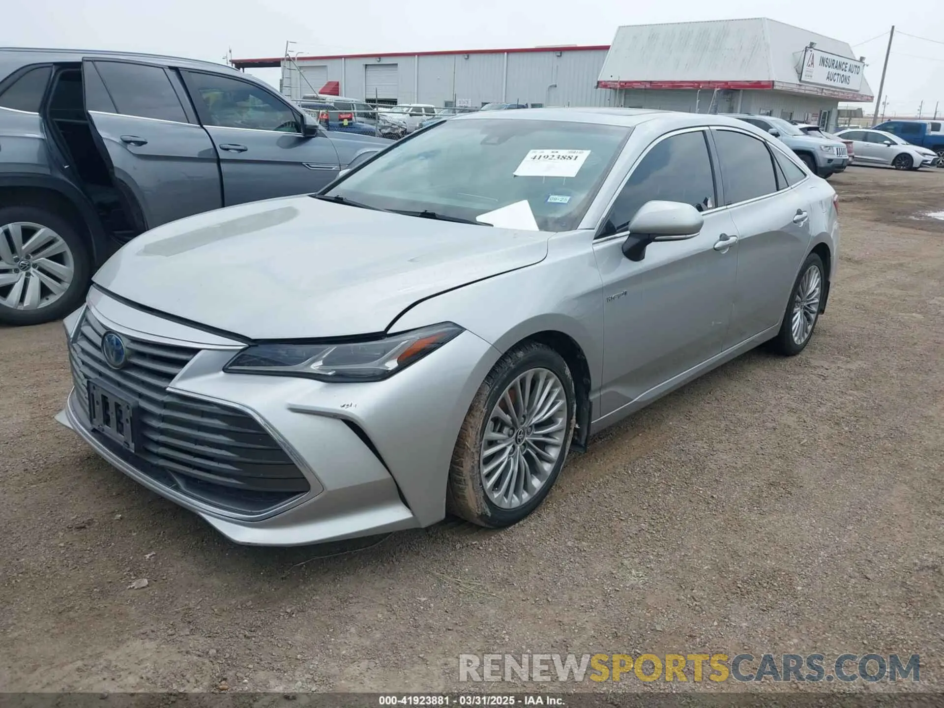 2 Photograph of a damaged car 4T1CA1ABXMU009458 TOYOTA AVALON 2021