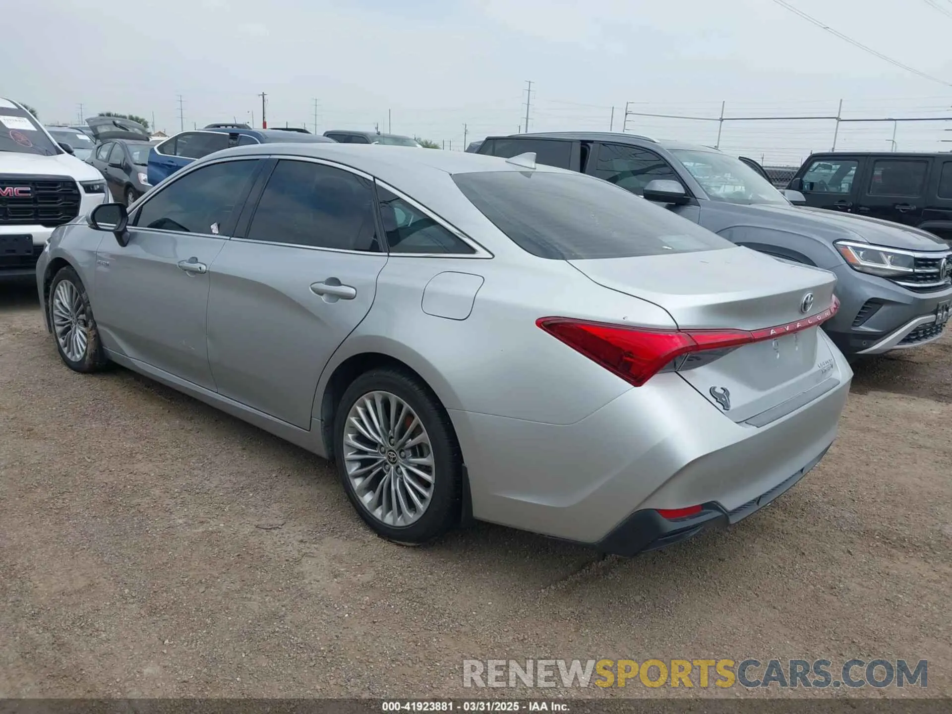 3 Photograph of a damaged car 4T1CA1ABXMU009458 TOYOTA AVALON 2021