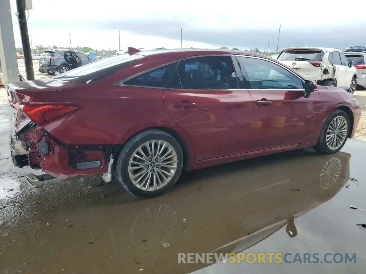 3 Photograph of a damaged car 4T1CZ1FB0MU056581 TOYOTA AVALON 2021