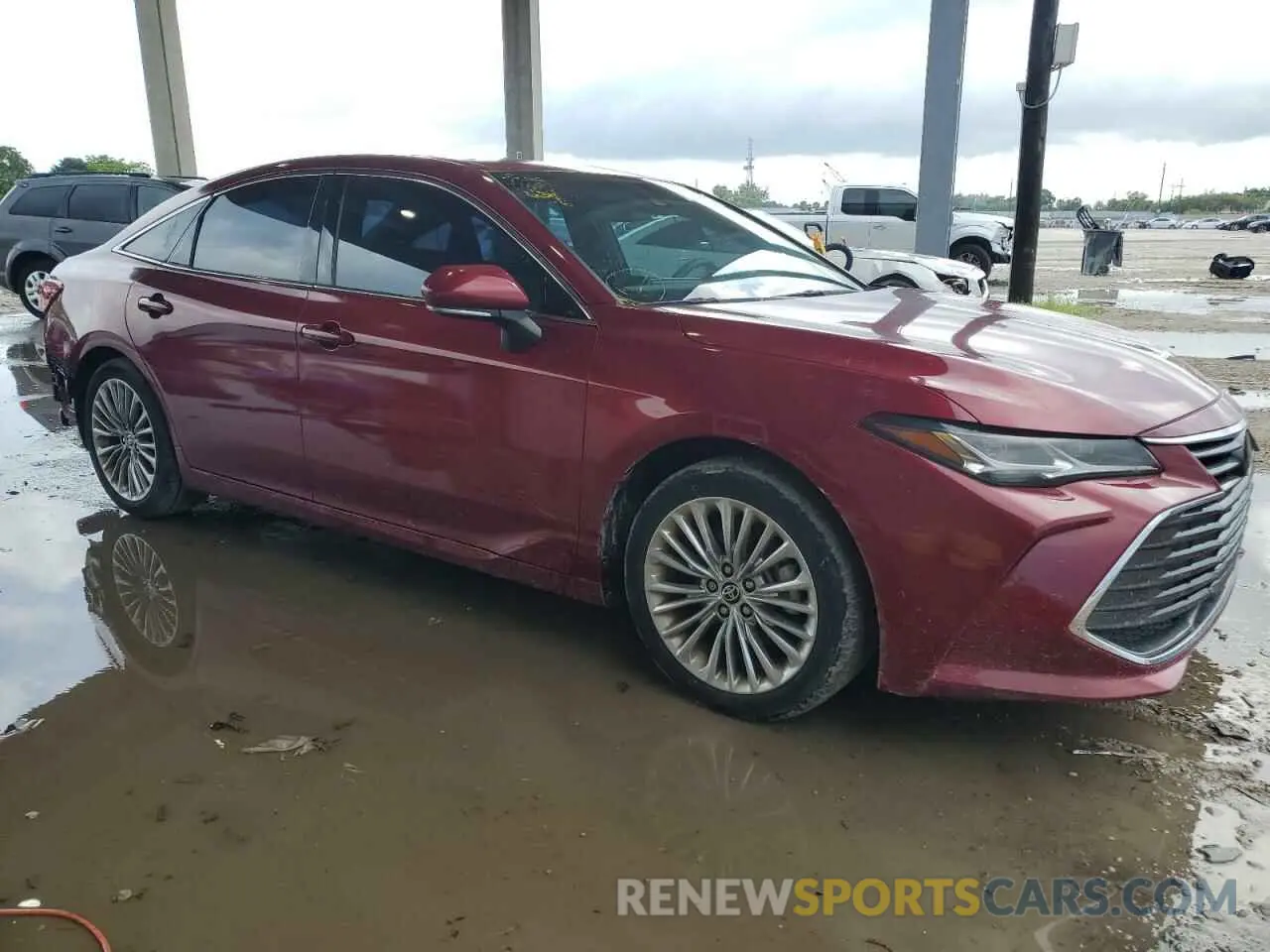 4 Photograph of a damaged car 4T1CZ1FB0MU056581 TOYOTA AVALON 2021