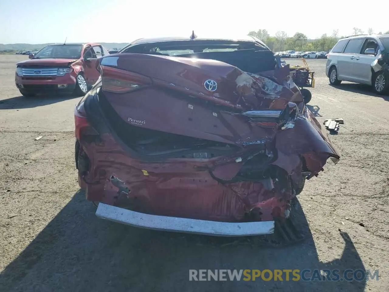 6 Photograph of a damaged car 4T1DA1AB1MU001253 TOYOTA AVALON 2021