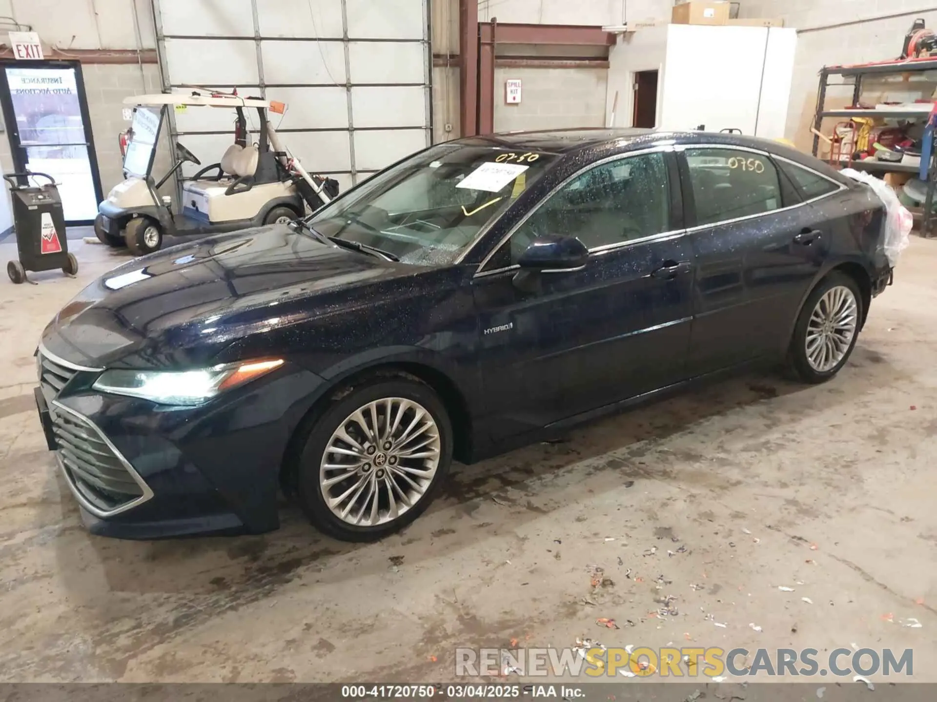 2 Photograph of a damaged car 4T1DA1AB1MU005206 TOYOTA AVALON 2021