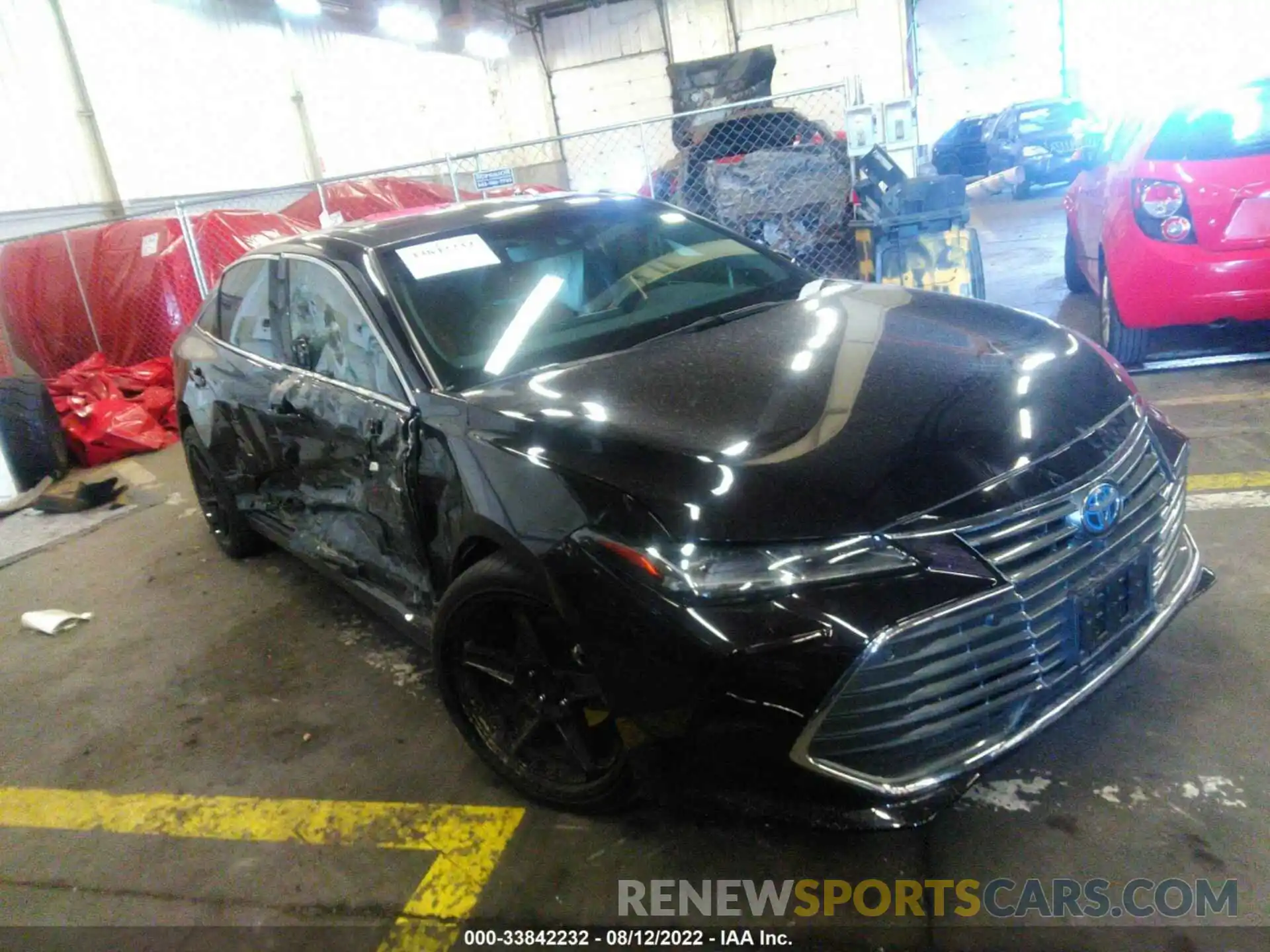 1 Photograph of a damaged car 4T1DA1AB1MU009448 TOYOTA AVALON 2021