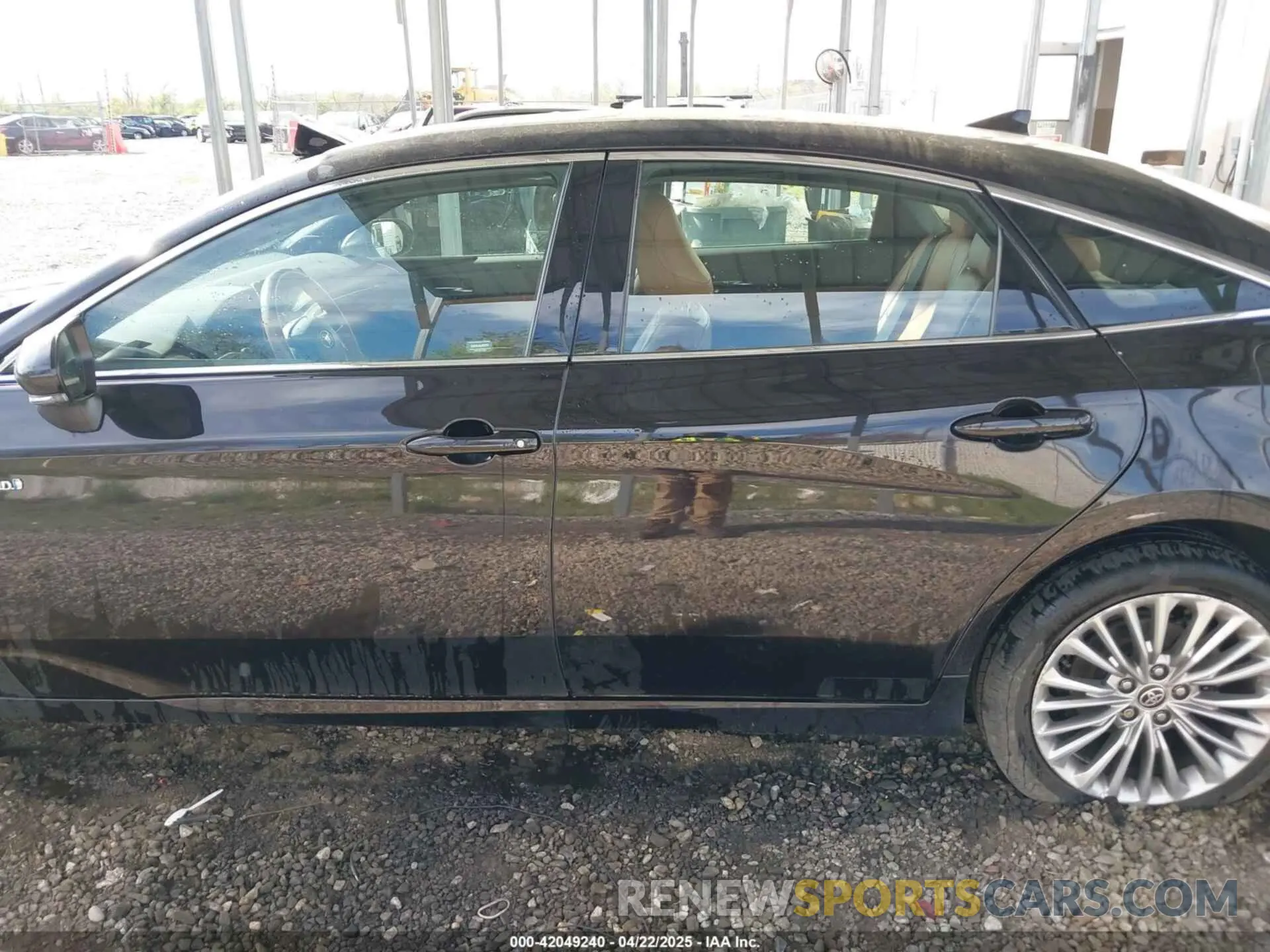 15 Photograph of a damaged car 4T1DA1AB3MU002016 TOYOTA AVALON 2021