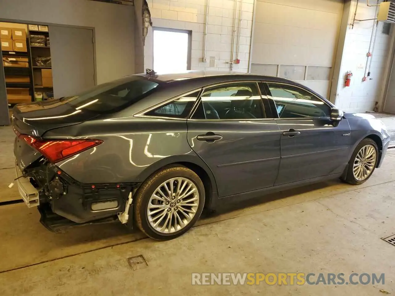 3 Photograph of a damaged car 4T1DA1AB5MU005449 TOYOTA AVALON 2021