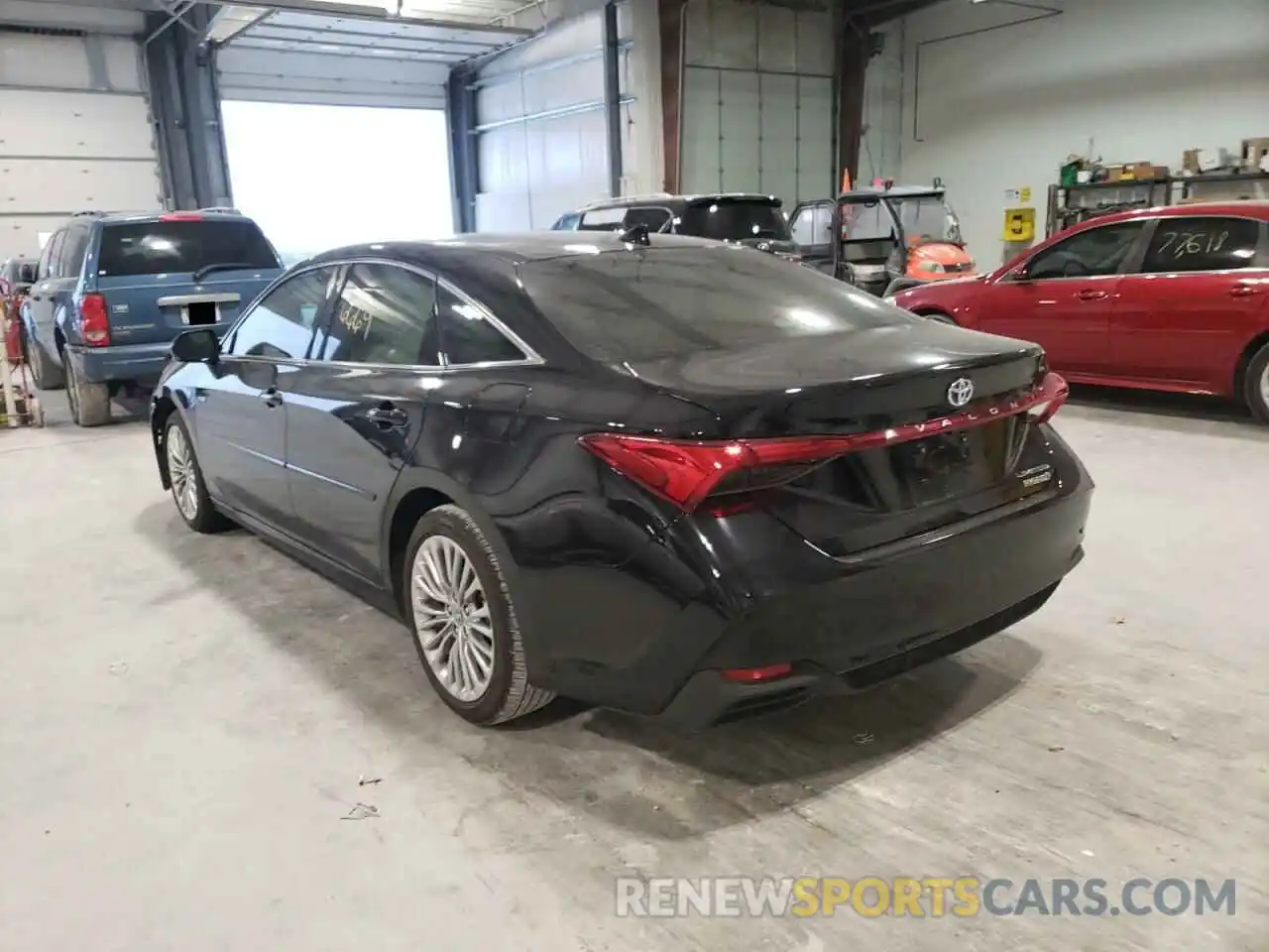 3 Photograph of a damaged car 4T1DA1AB6MU002169 TOYOTA AVALON 2021