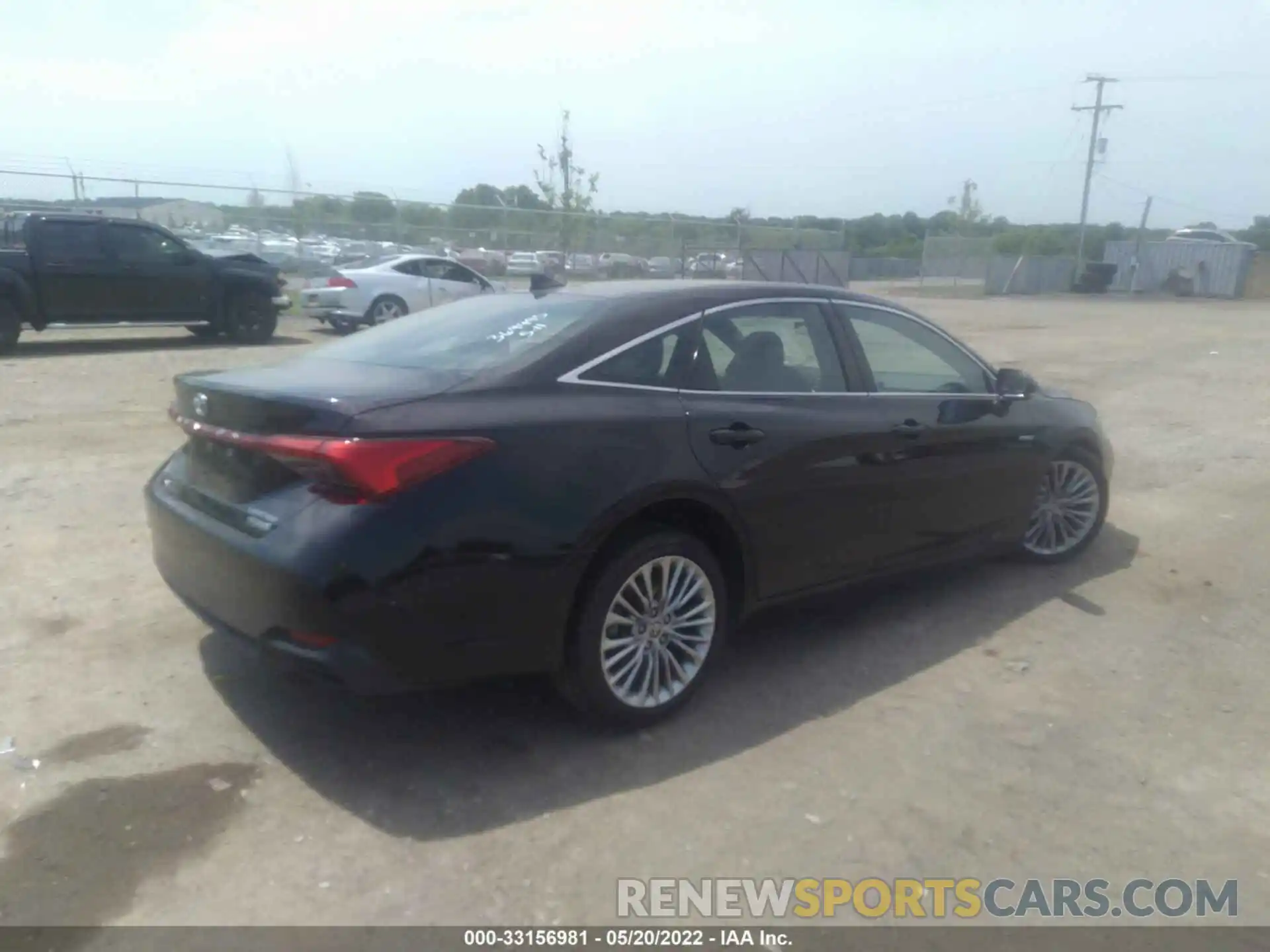 4 Photograph of a damaged car 4T1DA1AB6MU004973 TOYOTA AVALON 2021