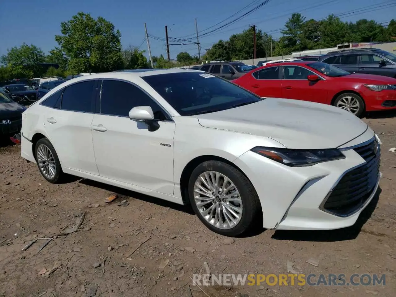 4 Photograph of a damaged car 4T1DA1AB6MU007470 TOYOTA AVALON 2021