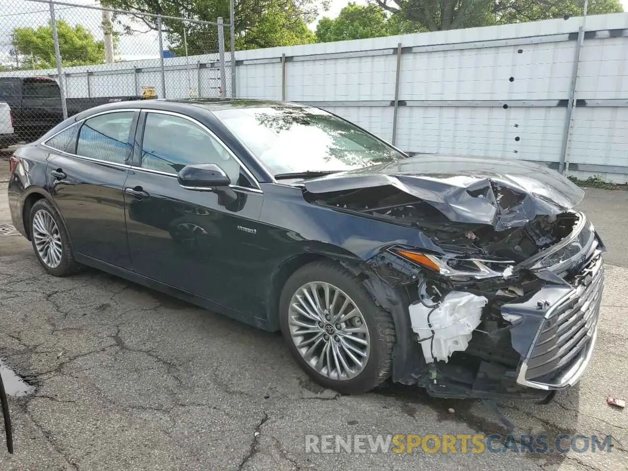 4 Photograph of a damaged car 4T1DA1AB6MU008800 TOYOTA AVALON 2021