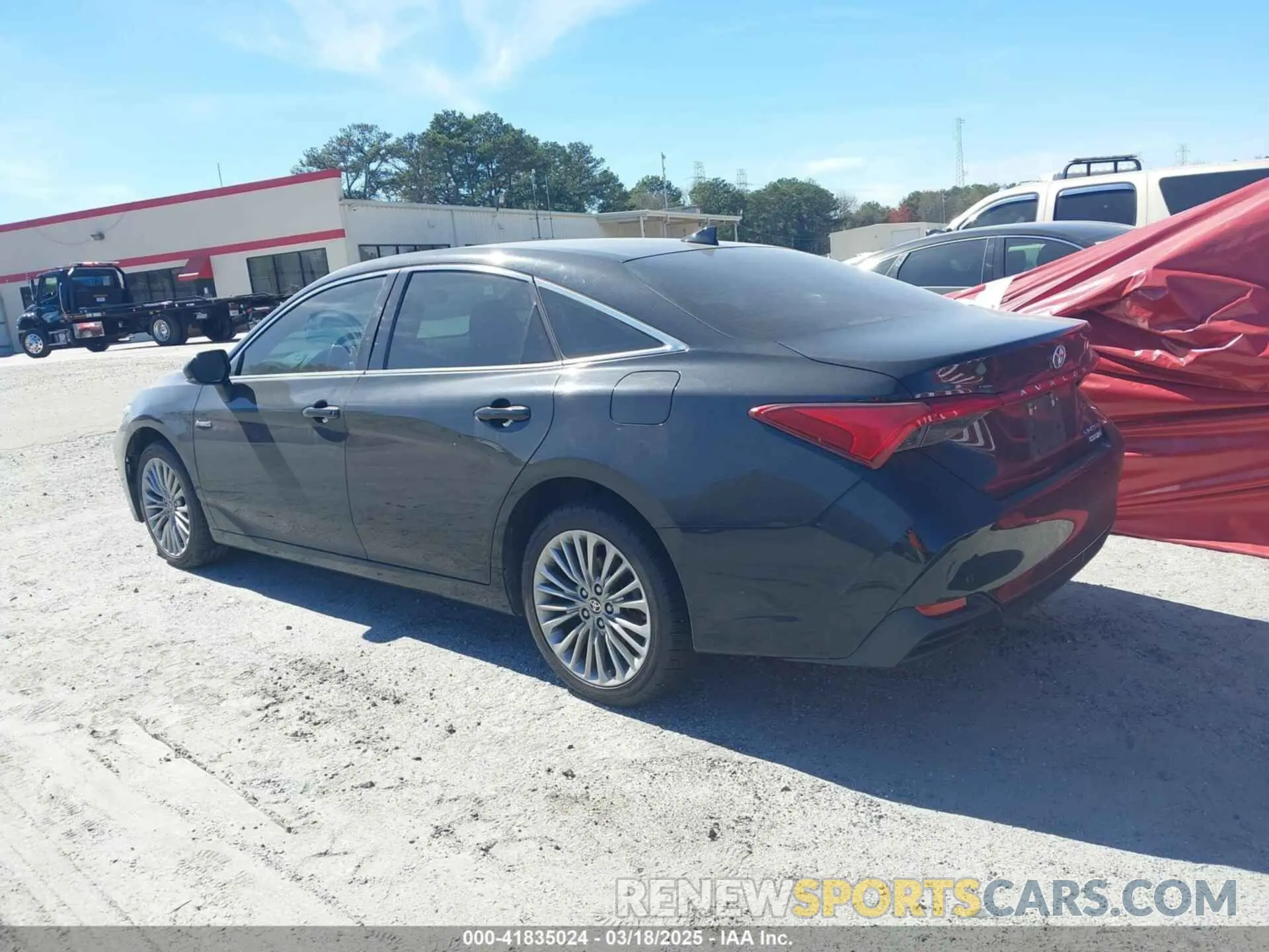 13 Photograph of a damaged car 4T1DA1AB7MU009924 TOYOTA AVALON 2021