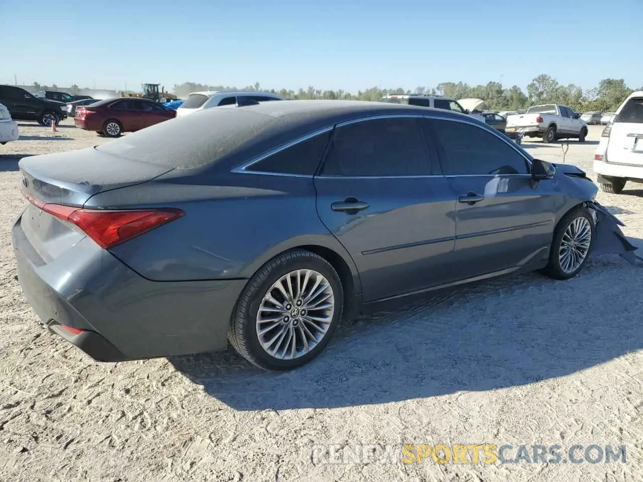 3 Photograph of a damaged car 4T1DA1AB8MU004652 TOYOTA AVALON 2021