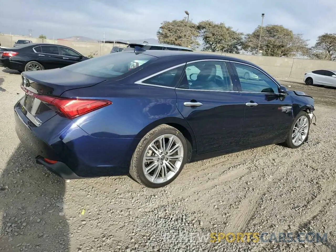 3 Photograph of a damaged car 4T1DA1AB9MU006037 TOYOTA AVALON 2021