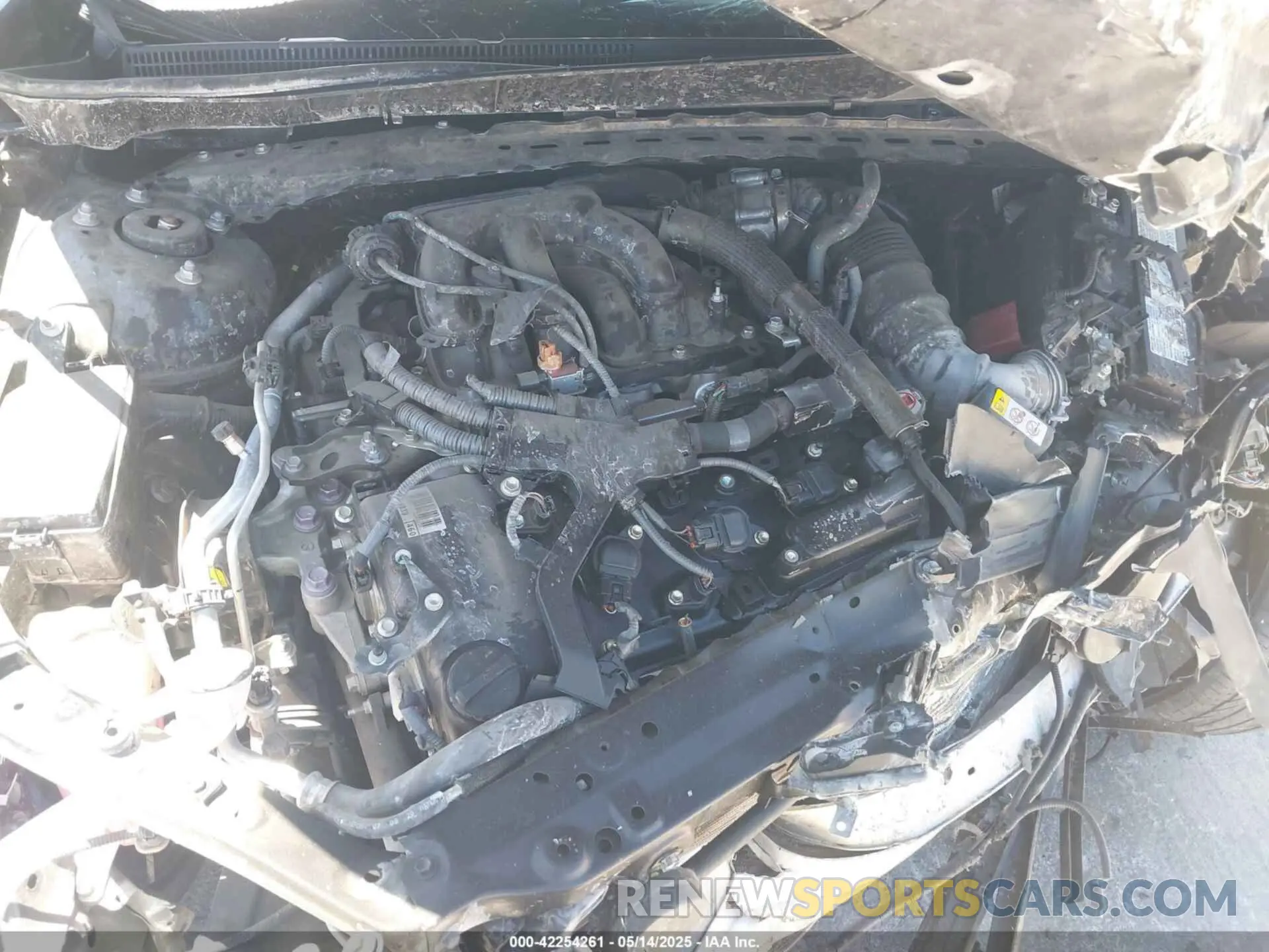 10 Photograph of a damaged car 4T1DZ1FB2MU065948 TOYOTA AVALON 2021