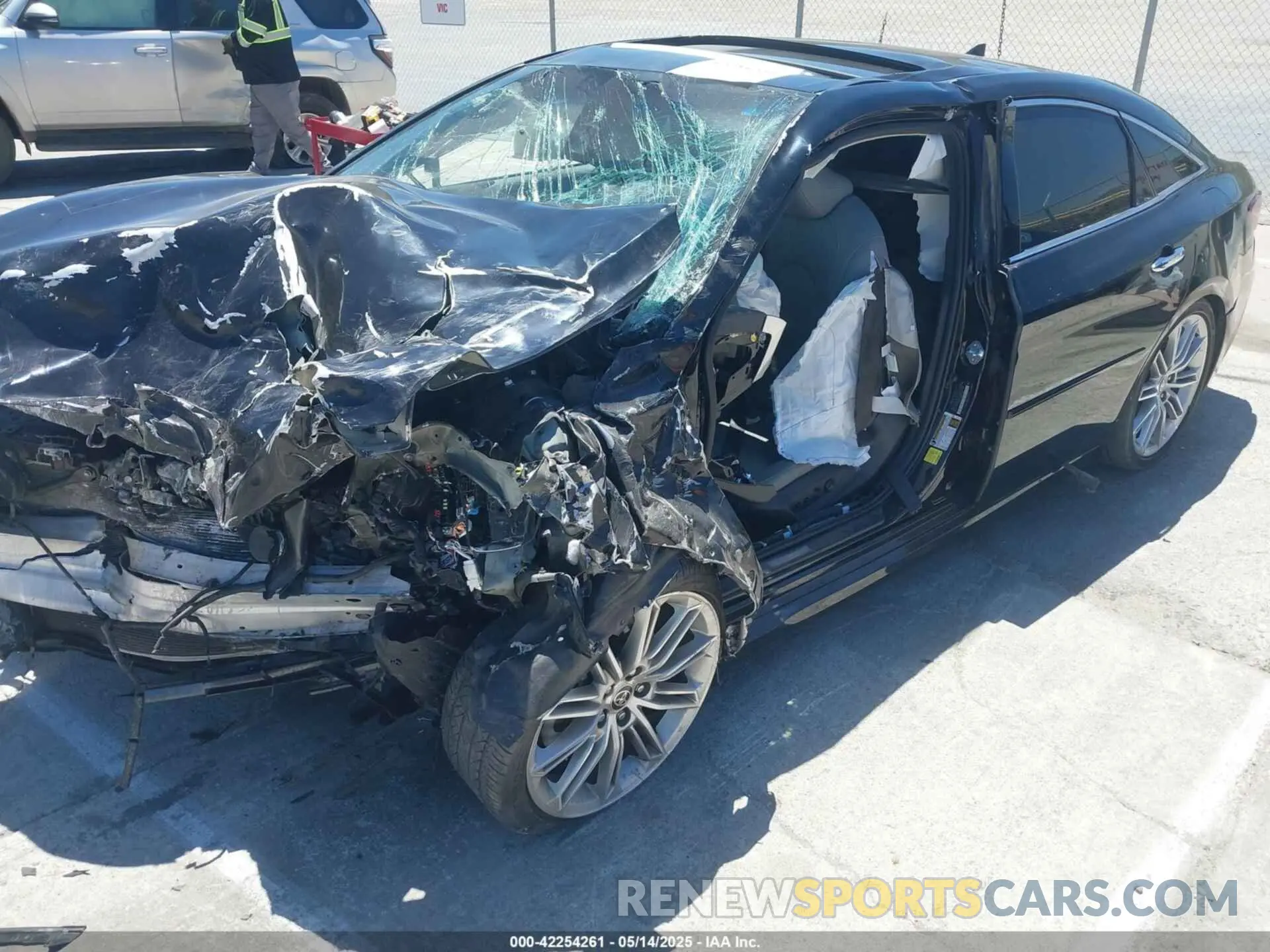 13 Photograph of a damaged car 4T1DZ1FB2MU065948 TOYOTA AVALON 2021