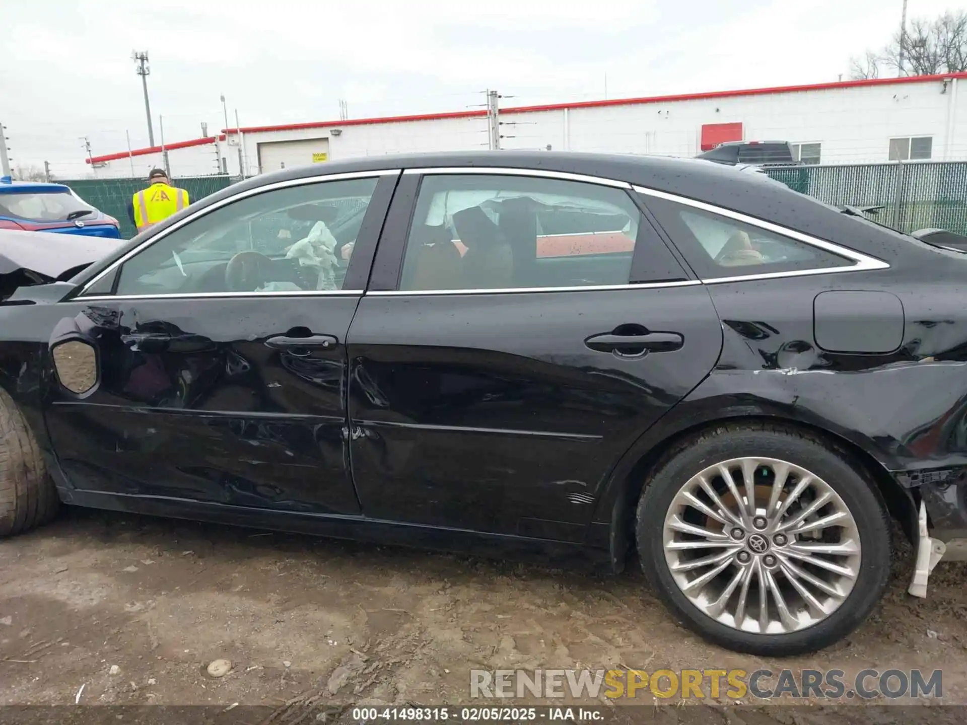 15 Photograph of a damaged car 4T1DZ1FB3MU060239 TOYOTA AVALON 2021