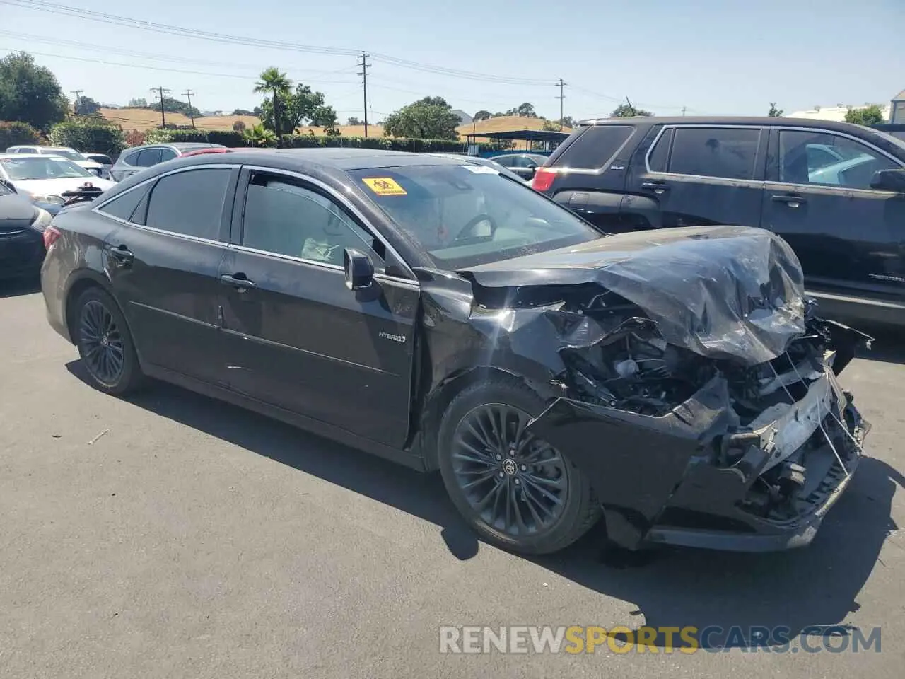 4 Photograph of a damaged car 4T1EA1AB0MU001362 TOYOTA AVALON 2021
