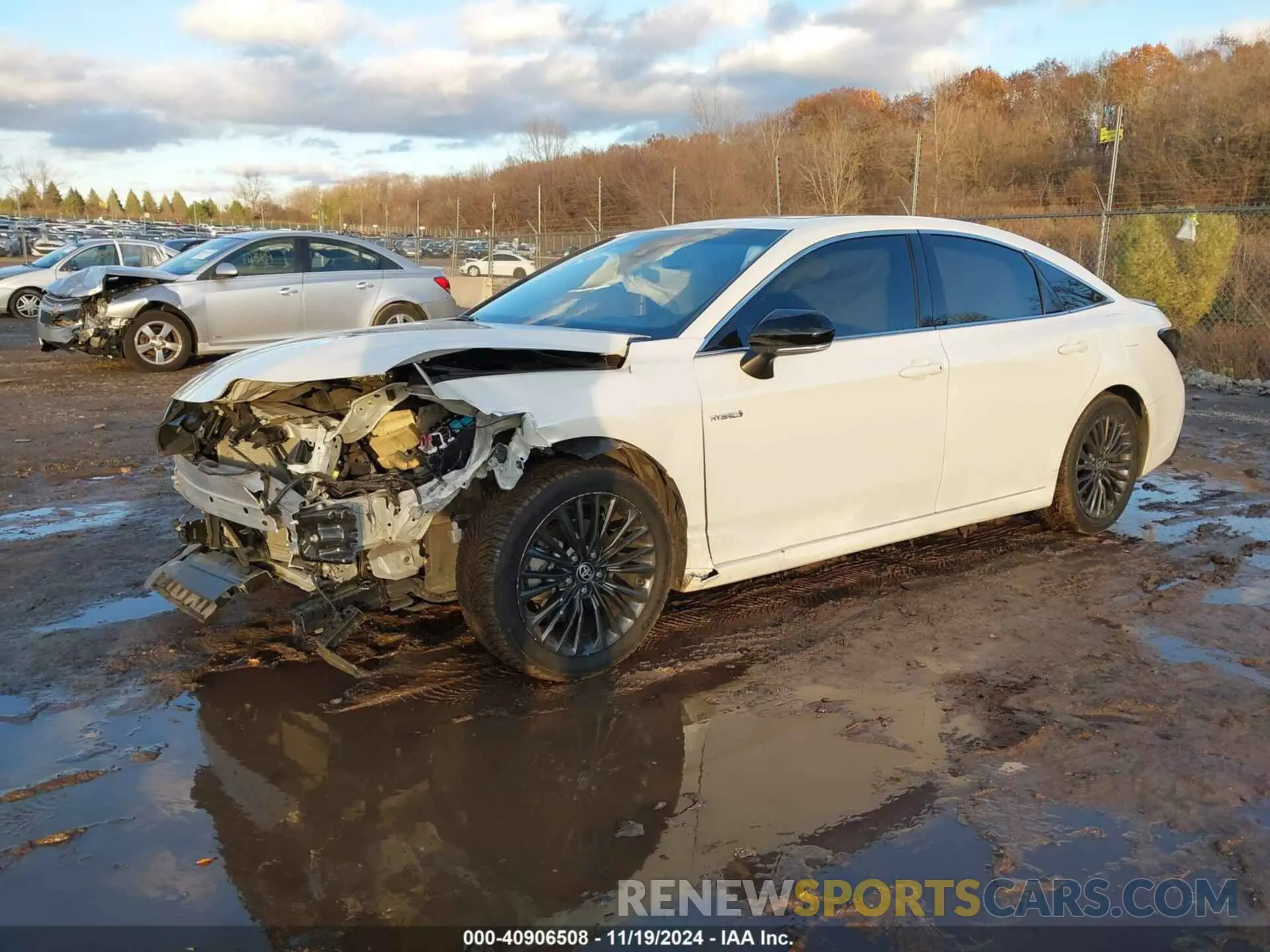 2 Photograph of a damaged car 4T1EA1AB0MU008120 TOYOTA AVALON 2021