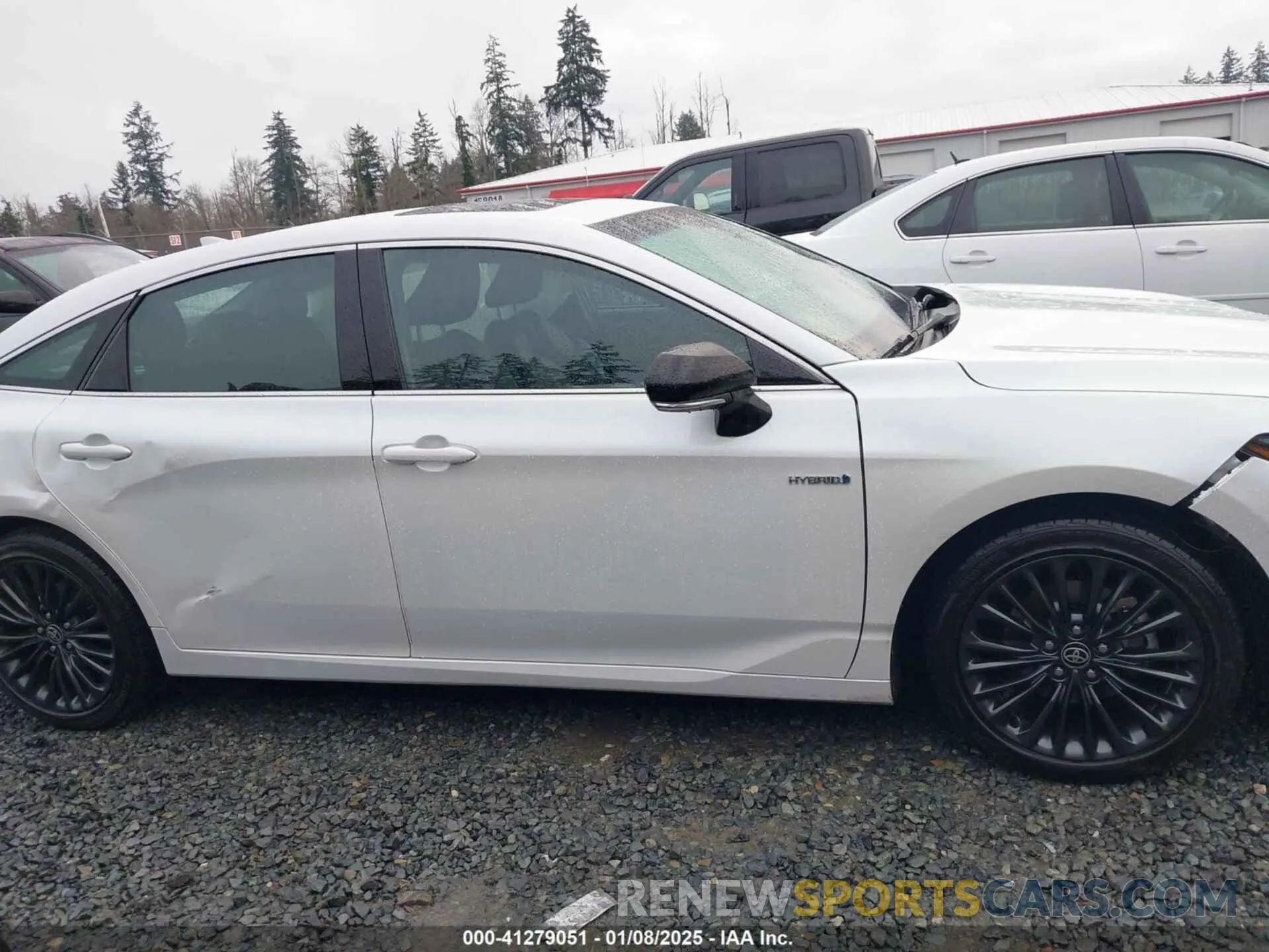 14 Photograph of a damaged car 4T1EA1AB1MU002228 TOYOTA AVALON 2021
