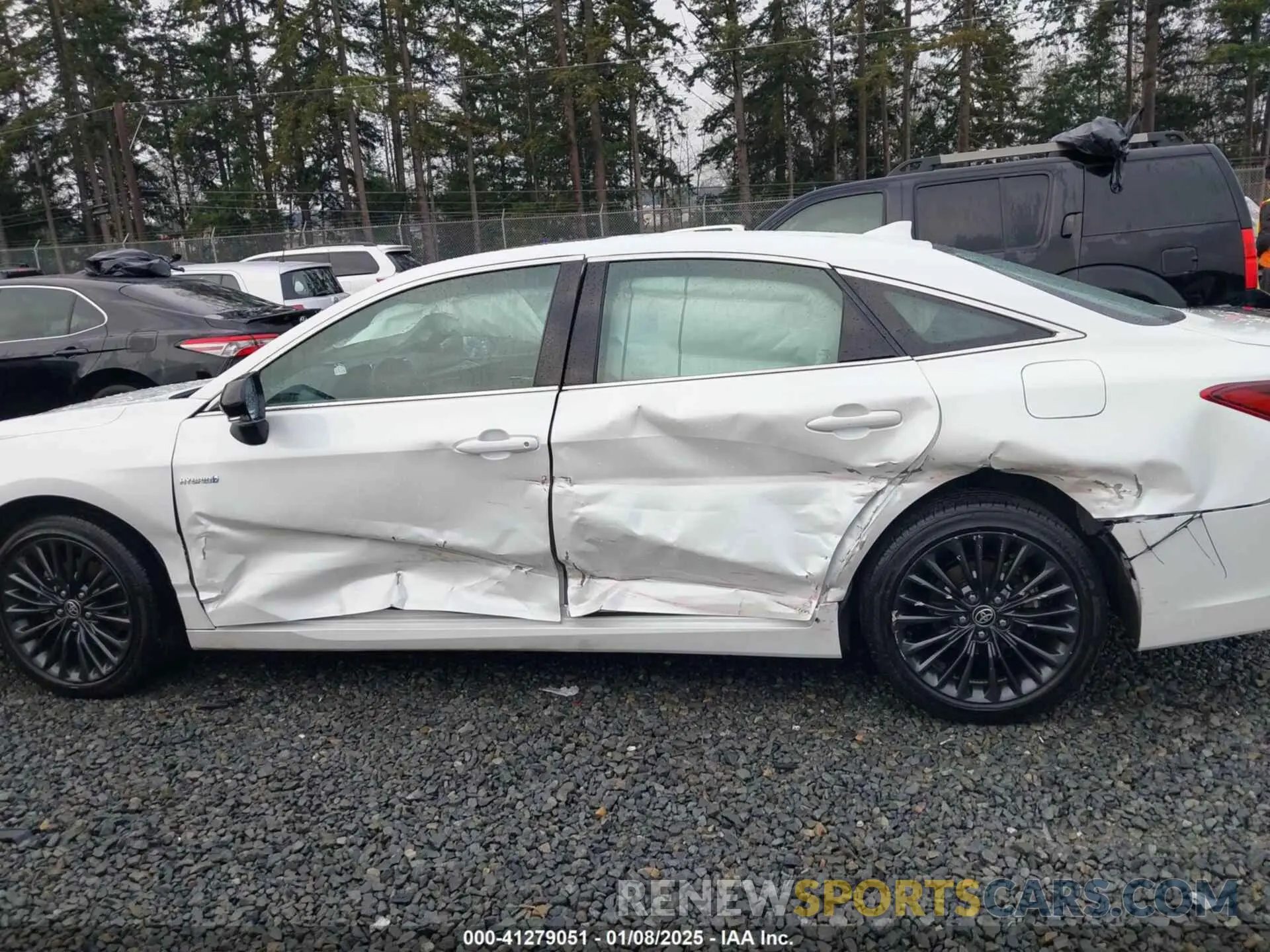 15 Photograph of a damaged car 4T1EA1AB1MU002228 TOYOTA AVALON 2021