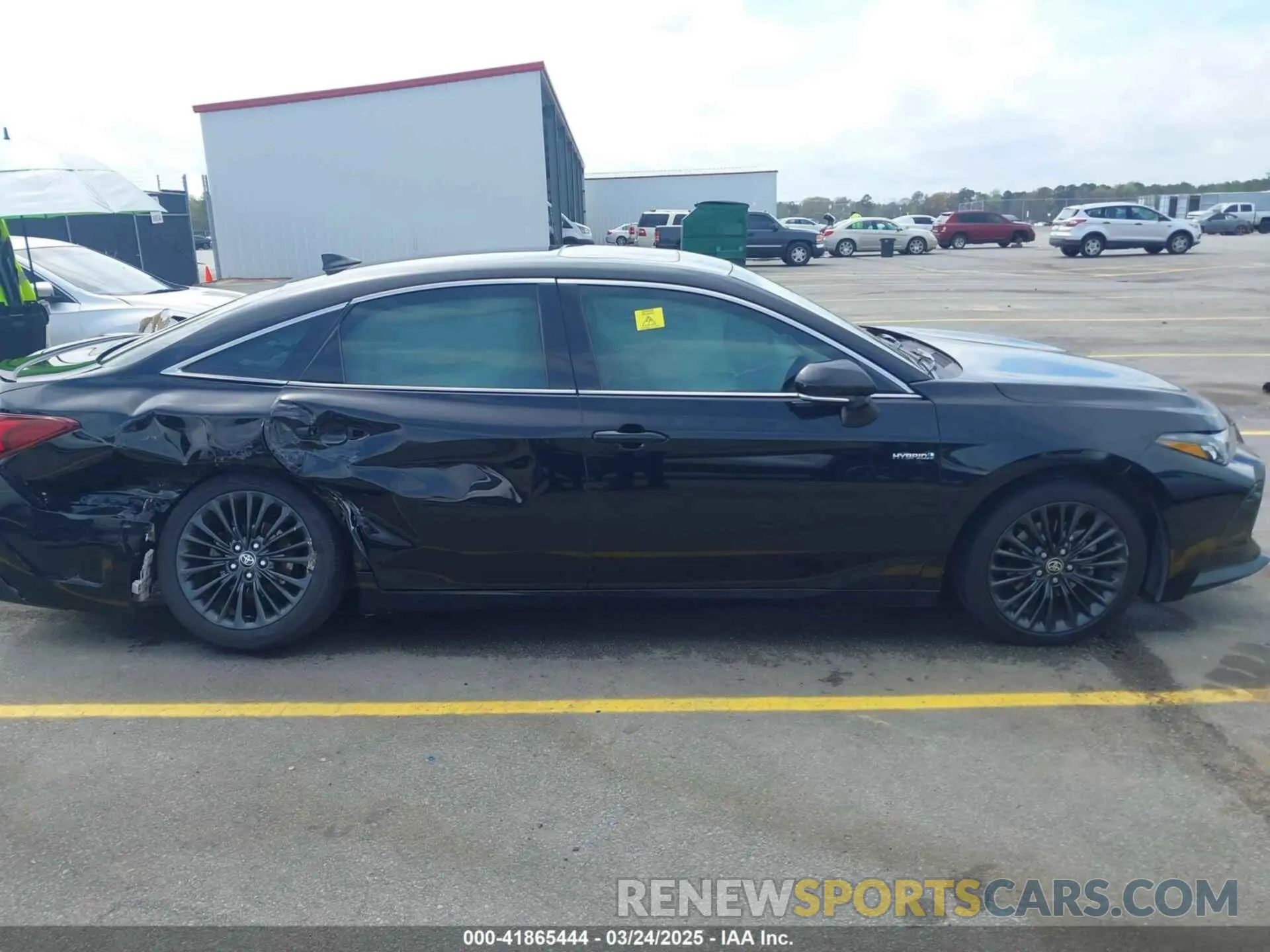 13 Photograph of a damaged car 4T1EA1AB2MU002741 TOYOTA AVALON 2021