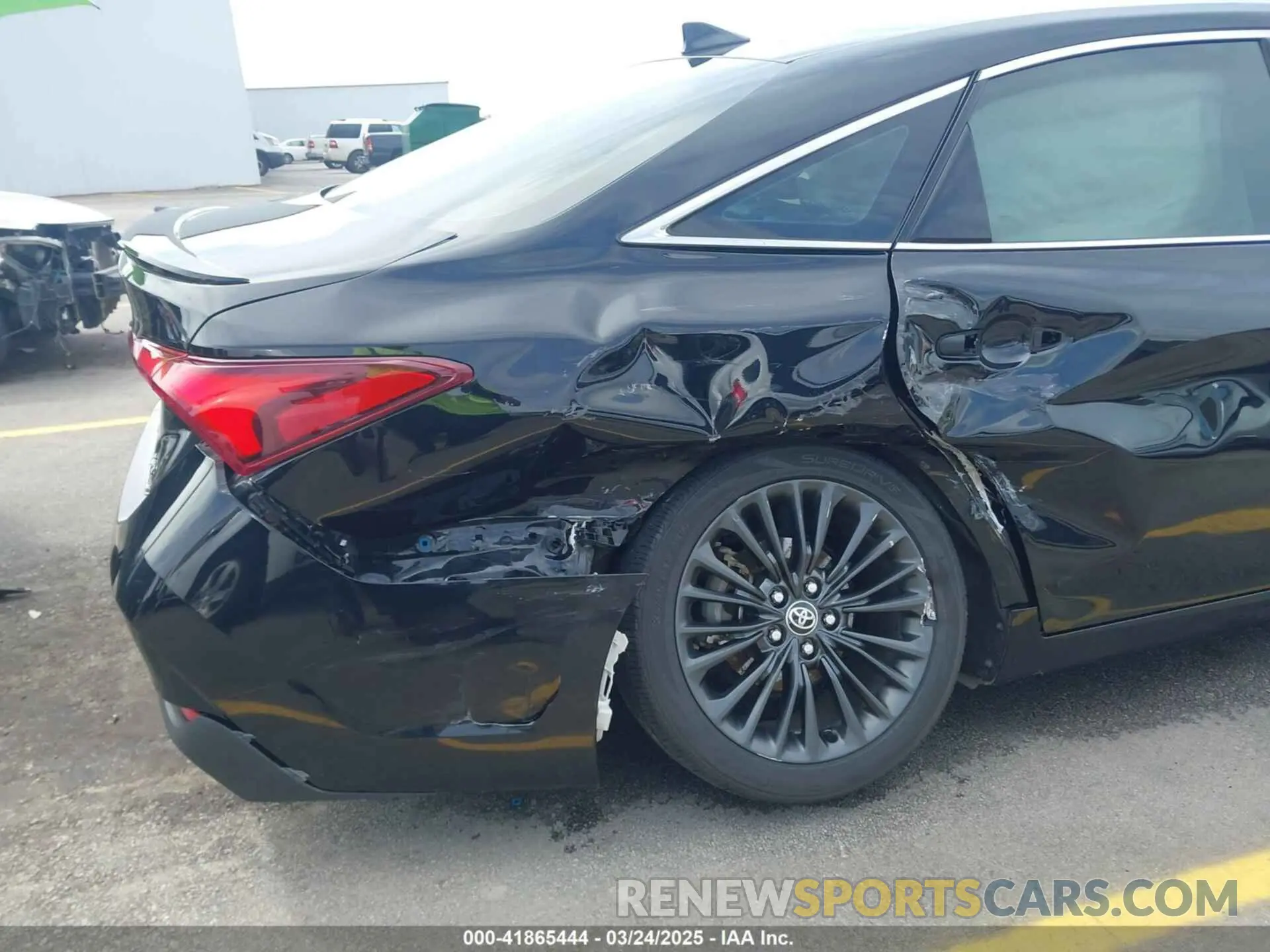 6 Photograph of a damaged car 4T1EA1AB2MU002741 TOYOTA AVALON 2021