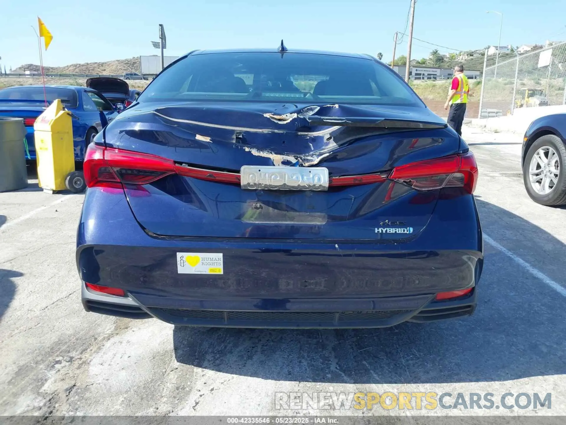 16 Photograph of a damaged car 4T1EA1AB3MU005275 TOYOTA AVALON 2021