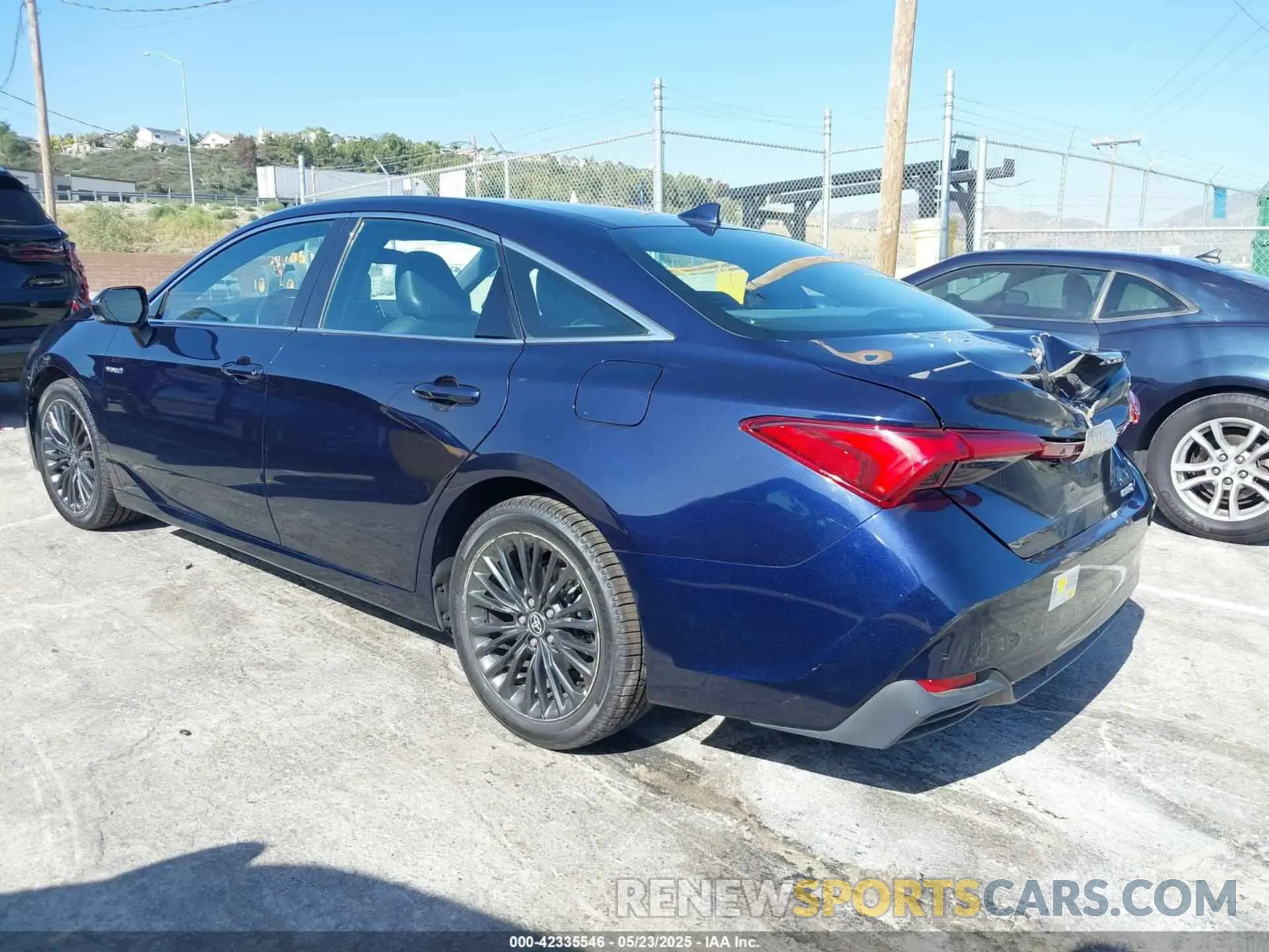 3 Photograph of a damaged car 4T1EA1AB3MU005275 TOYOTA AVALON 2021