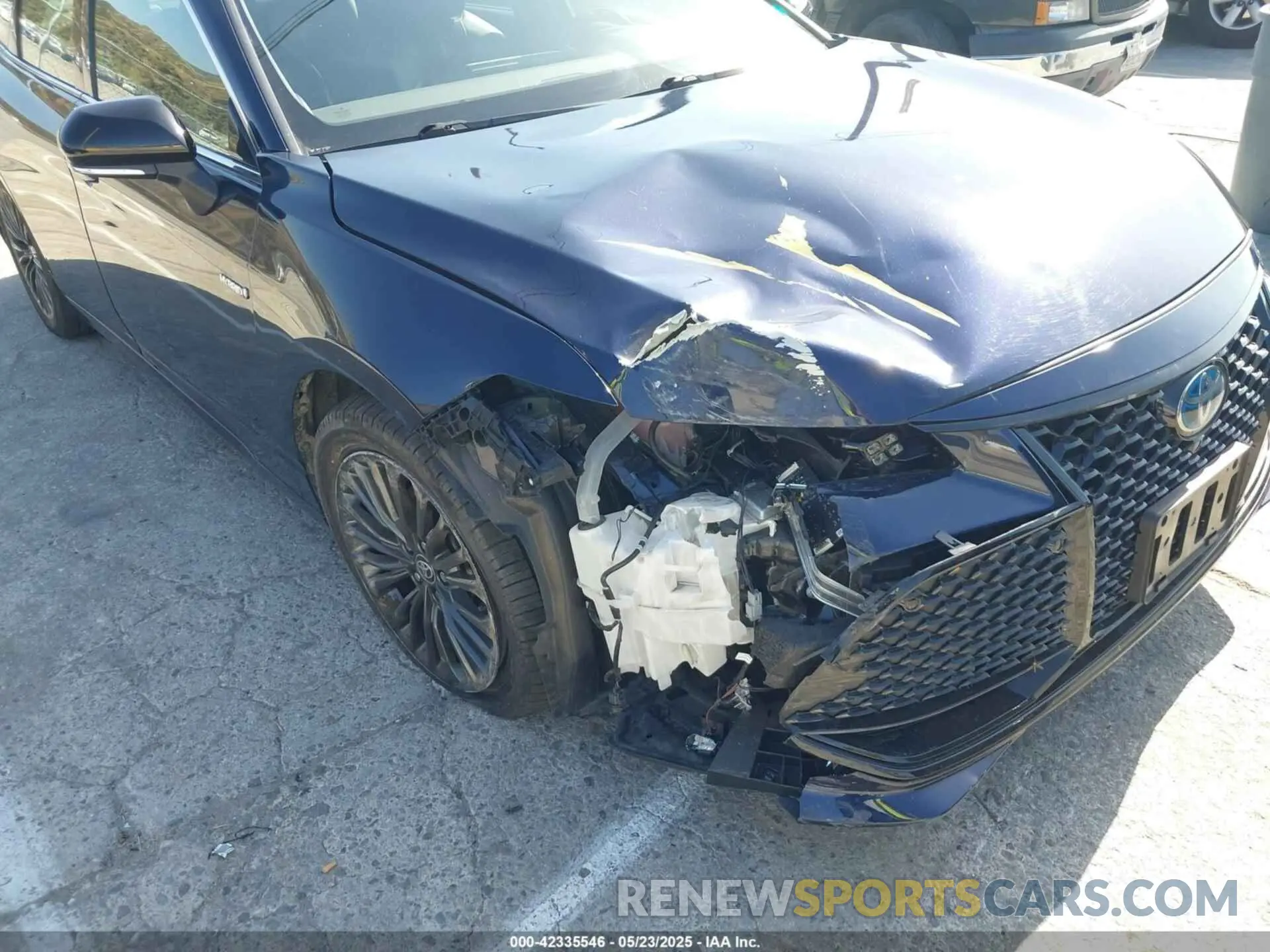 6 Photograph of a damaged car 4T1EA1AB3MU005275 TOYOTA AVALON 2021