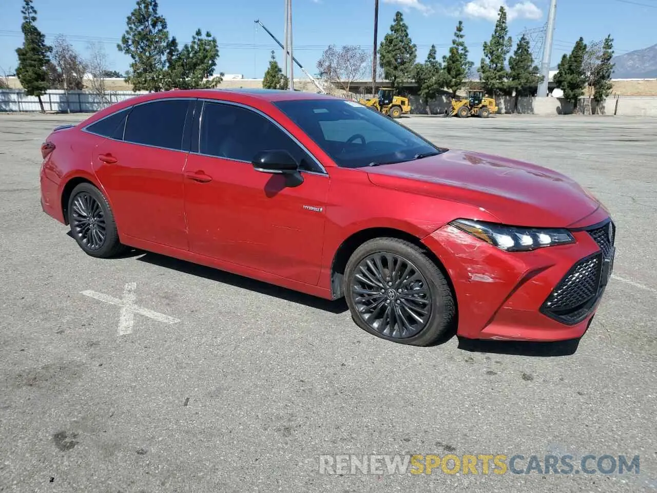 4 Photograph of a damaged car 4T1EA1AB6MU006954 TOYOTA AVALON 2021