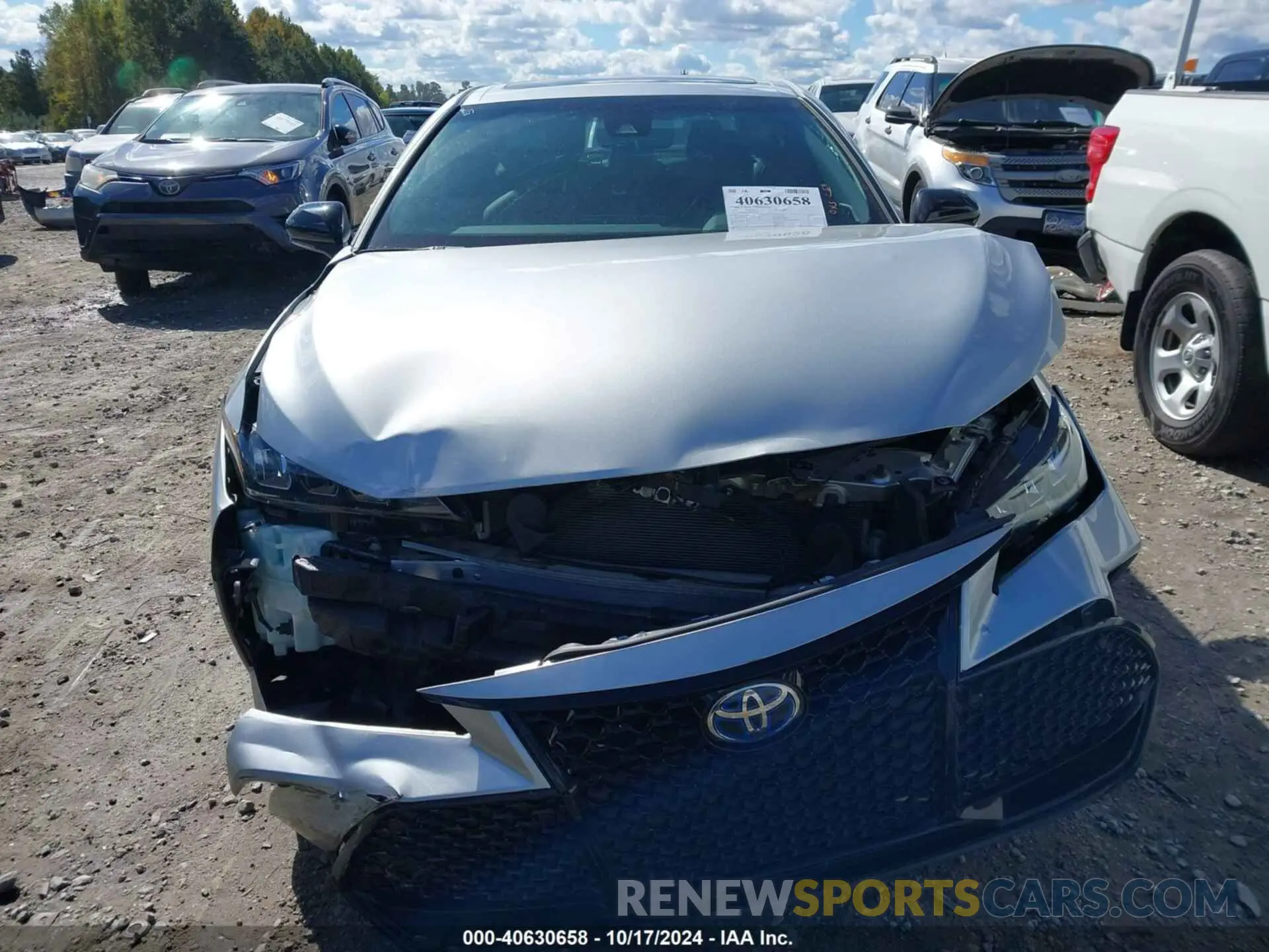 11 Photograph of a damaged car 4T1EA1AB9MU003045 TOYOTA AVALON 2021